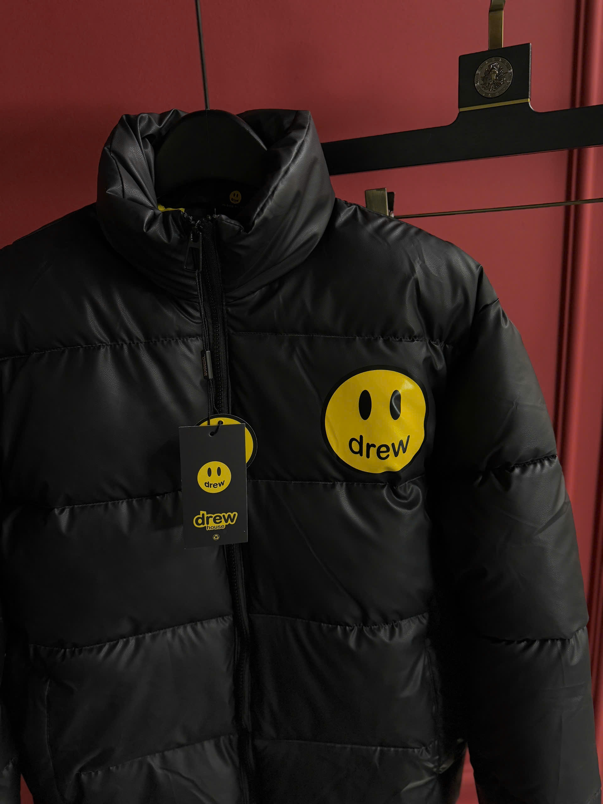 Áo Khoác Phao Drew Đen Lót Vàng_thumbnail_8