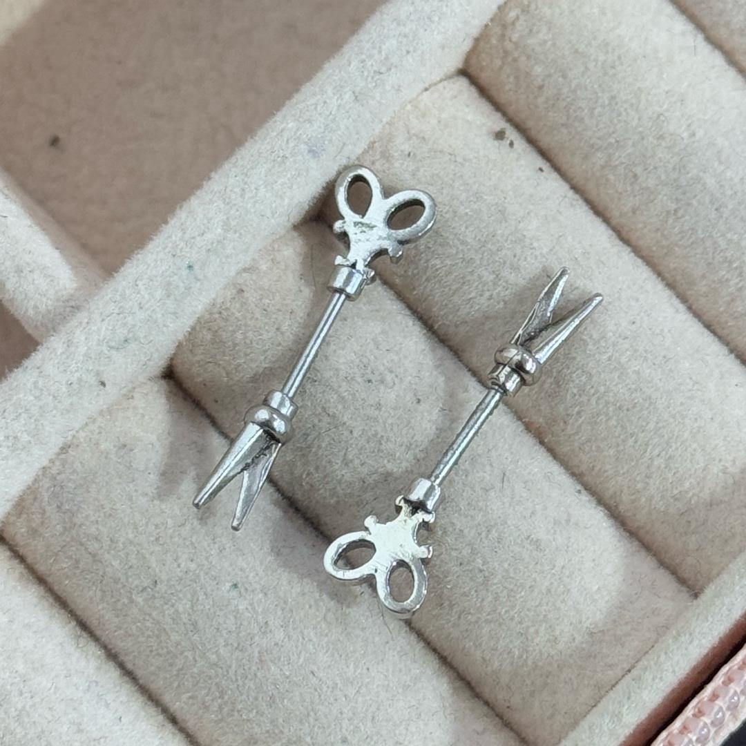 Khuyên kiểu vertical cây kéo_thumbnail_3