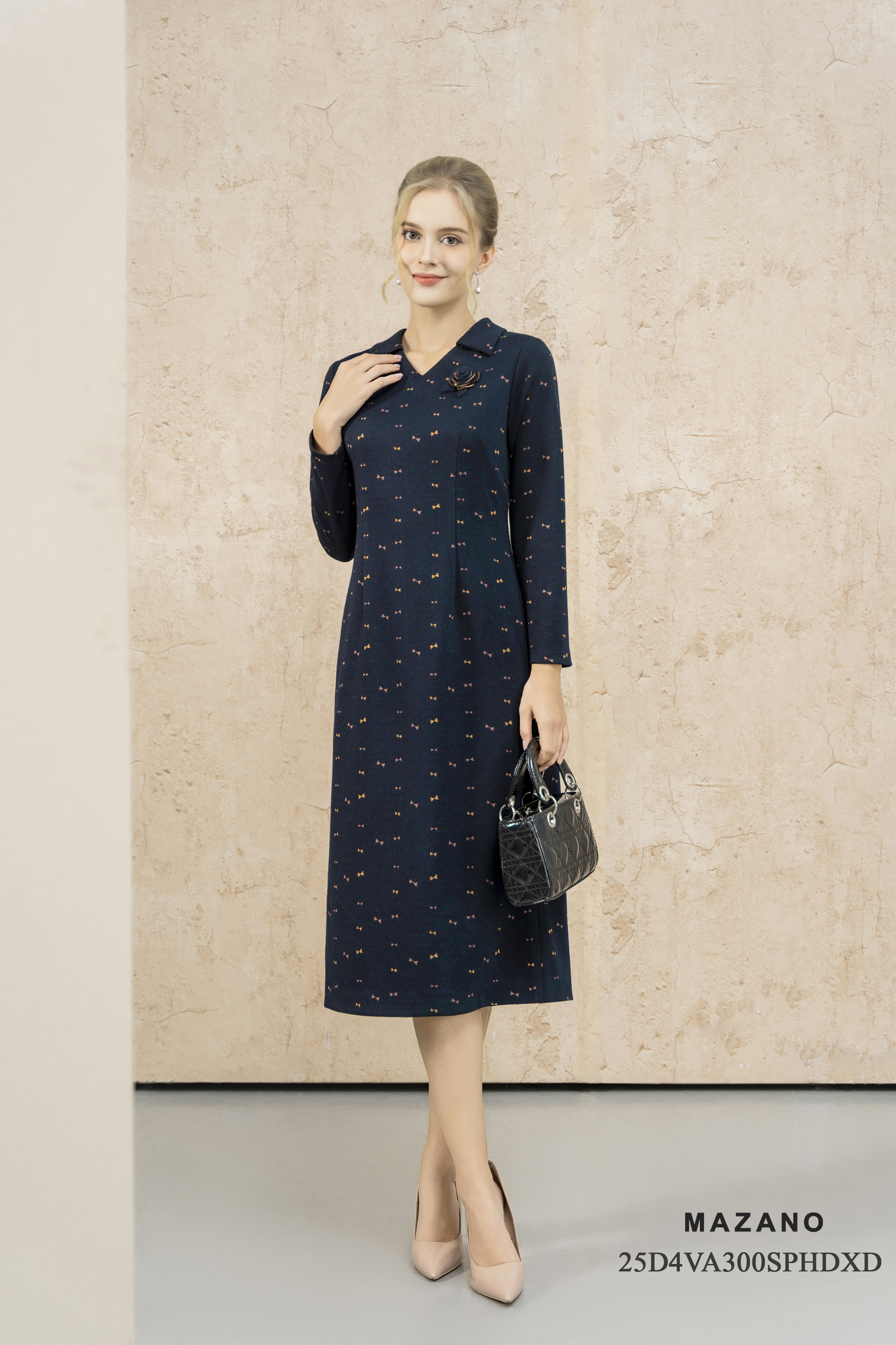 Váy Đầm Ôm Vải dạ len Họa tiết nhí Cổ bẻ có lá cổ Tay dài Dài qua bắp chân