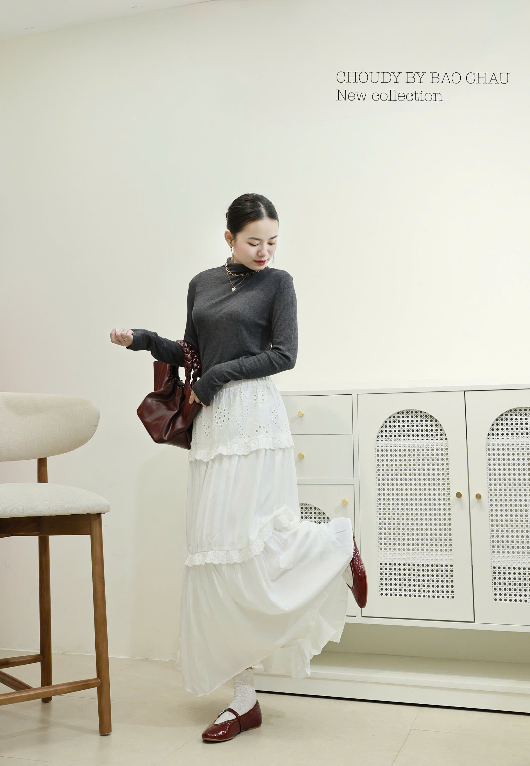 U383 CHÂN VÁY TRẮNG_thumbnail_1