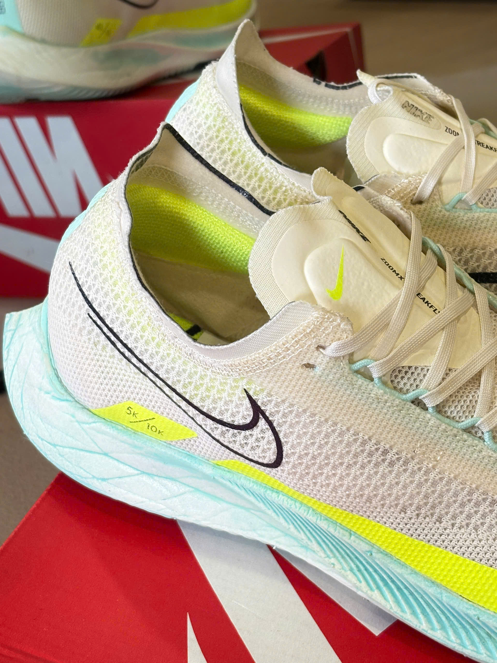 Nike ZoomX StreakFly Mint Foam Volt DX3415-100_thumbnail_3