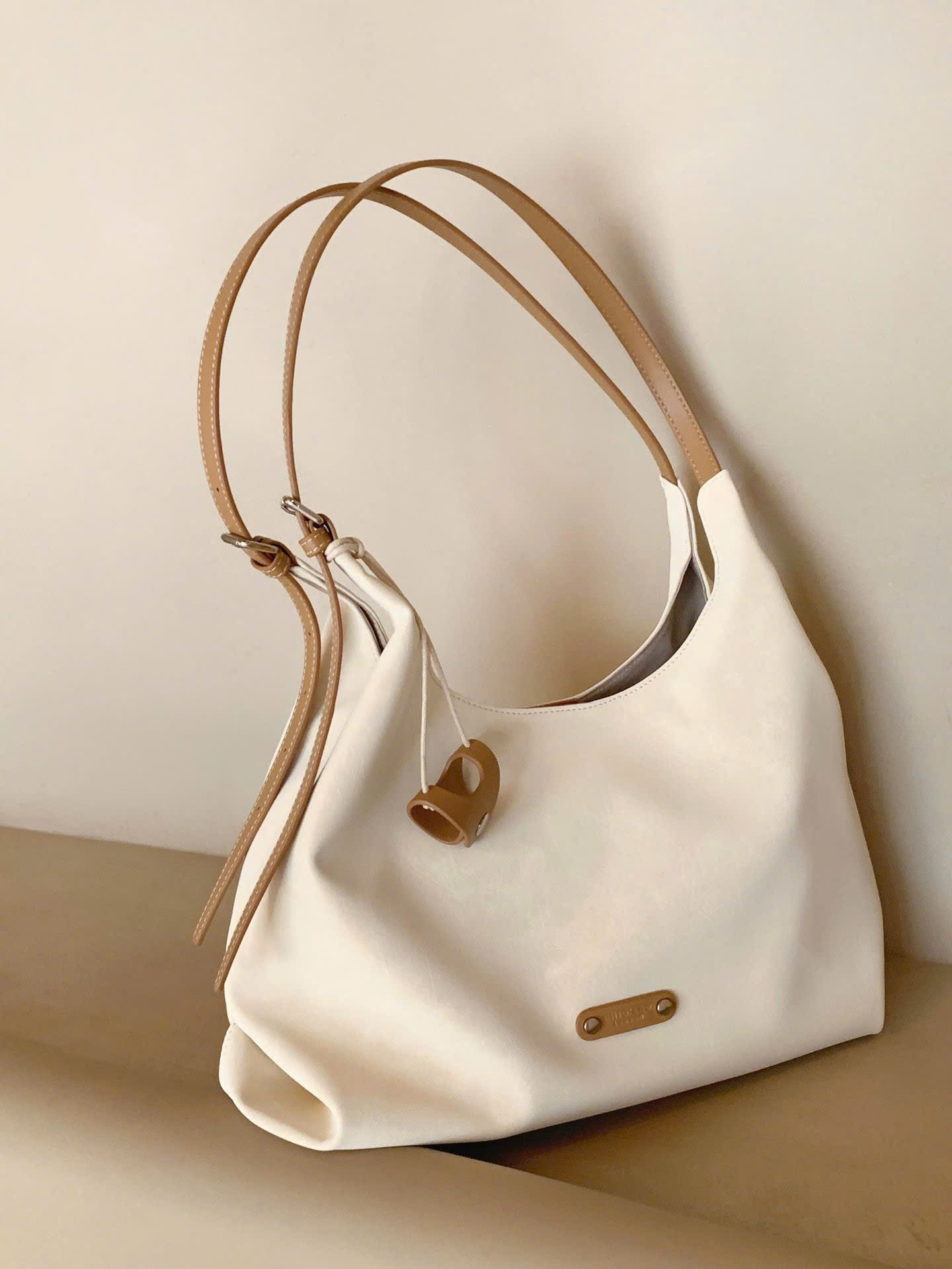 SALE T70 TÚI XÁCH TRẮNG_thumbnail_8