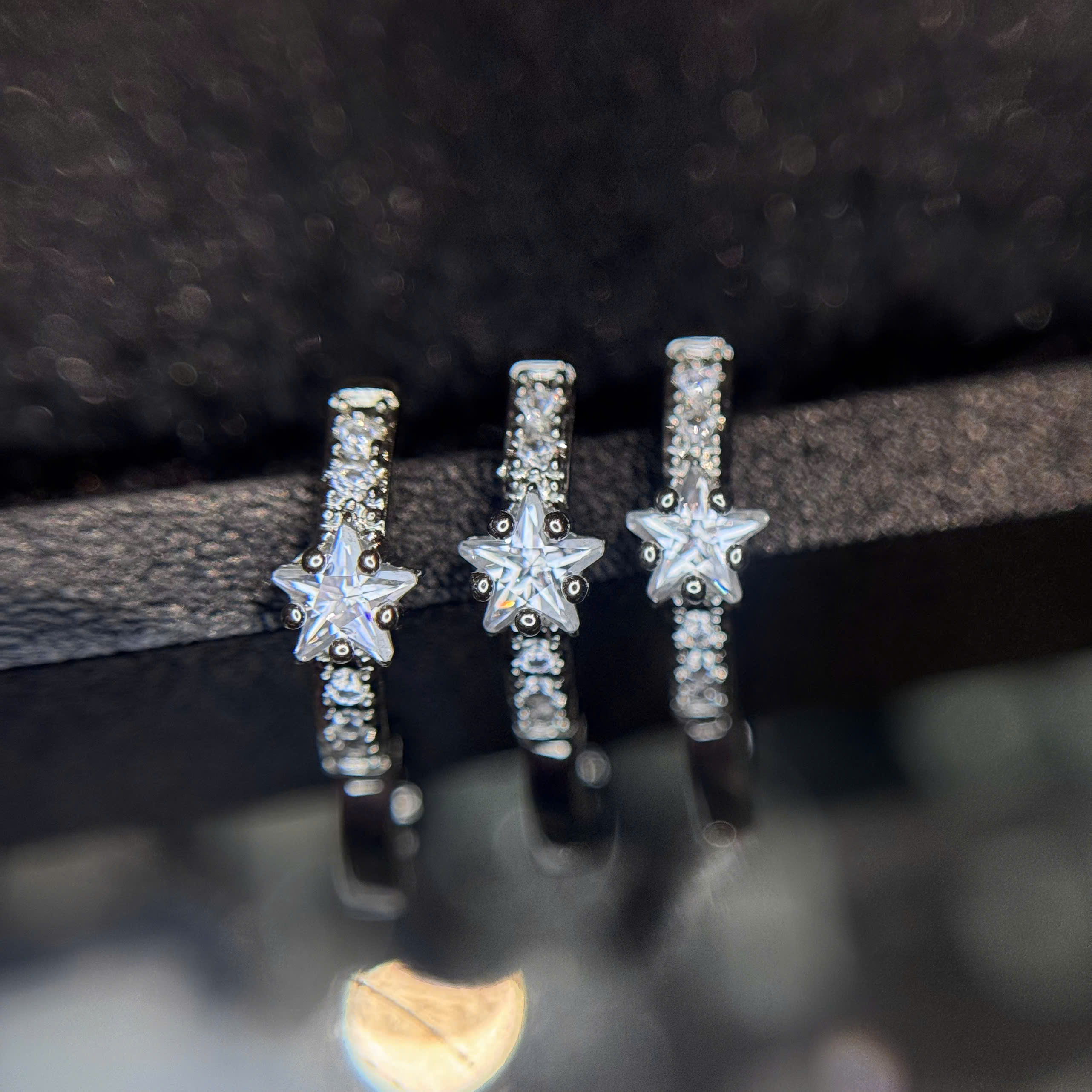 Khuyên vòng kiểu nửa vòng đá sao trắng s10_thumbnail_1