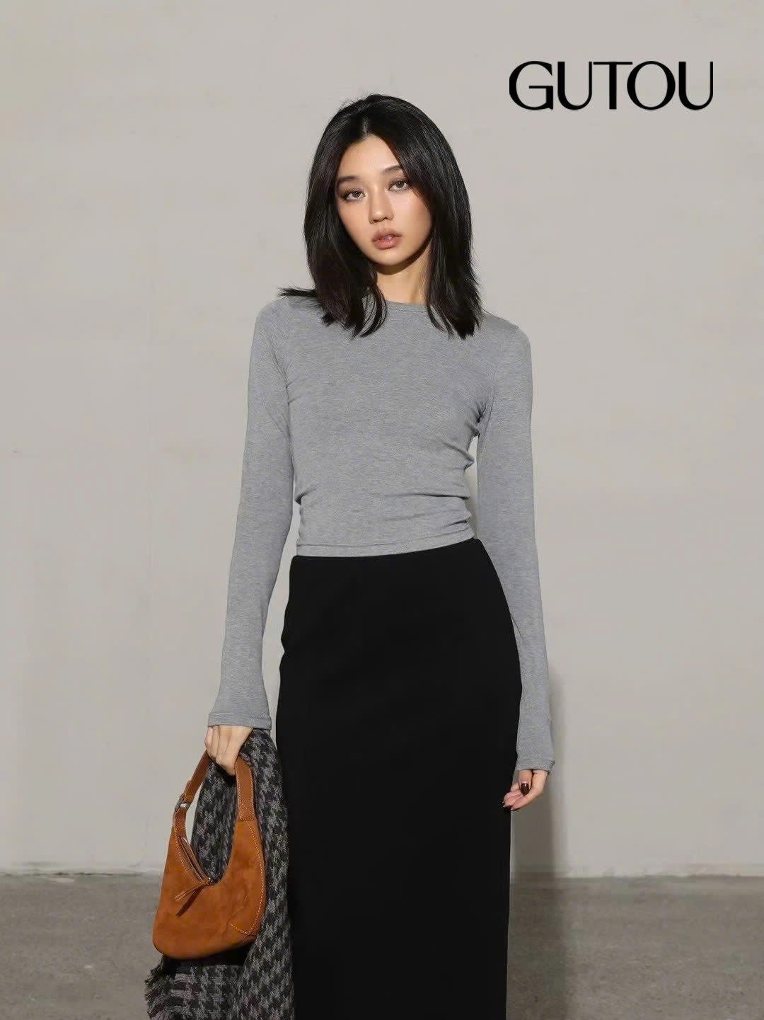 [ GUTOU ] Áo Thun Dài Tay Croptop Elio Basic_thumbnail_7