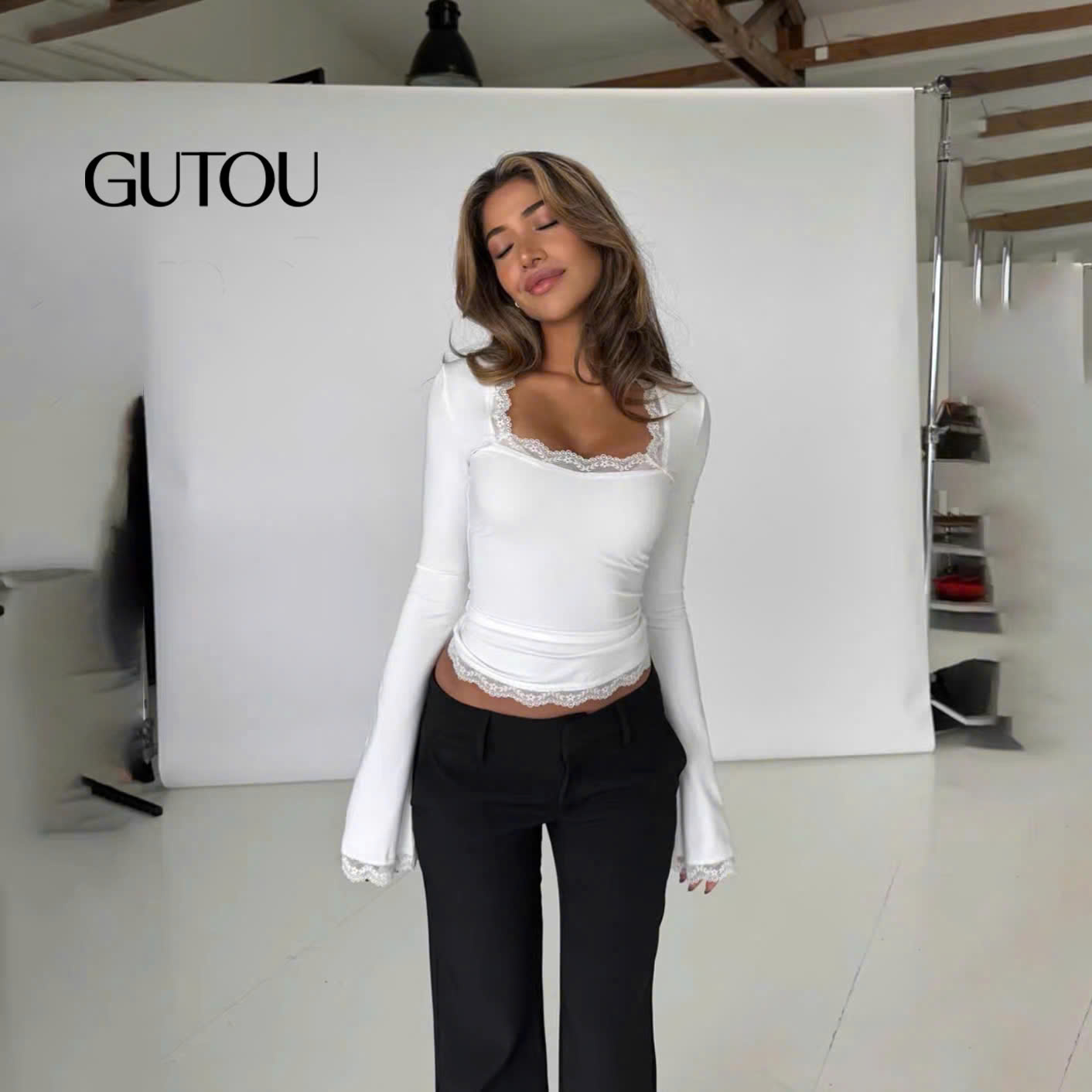 [ GUTOU ] Áo Thun Ôm Tay Loe Coquette Lace_thumbnail_2