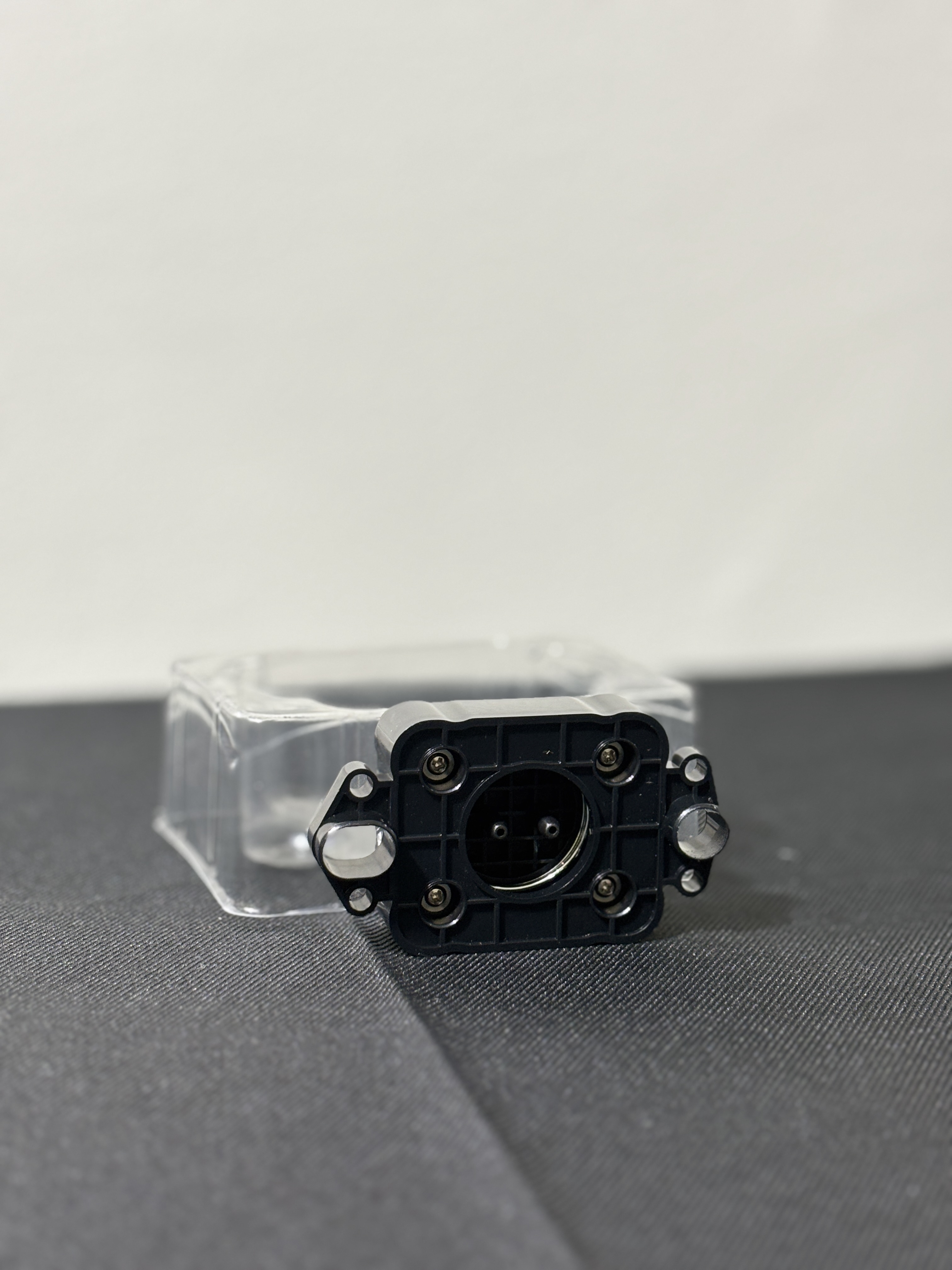 i3200 CAPPING_thumbnail_0