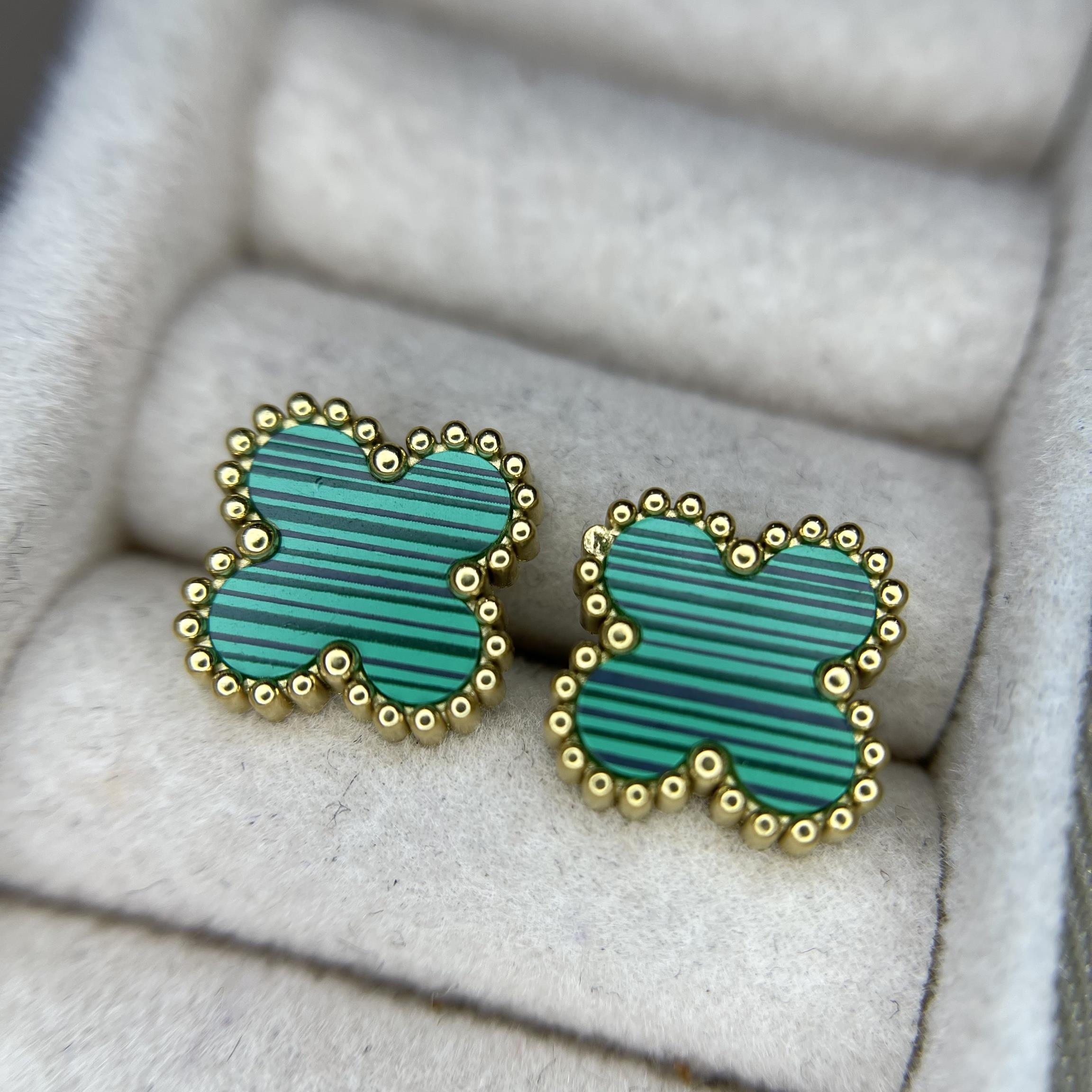 khuyên kiểu cặp cỏ bốn lá màu xanh lá quả dưa viền bi vàng mát mẻ ngọt ngào