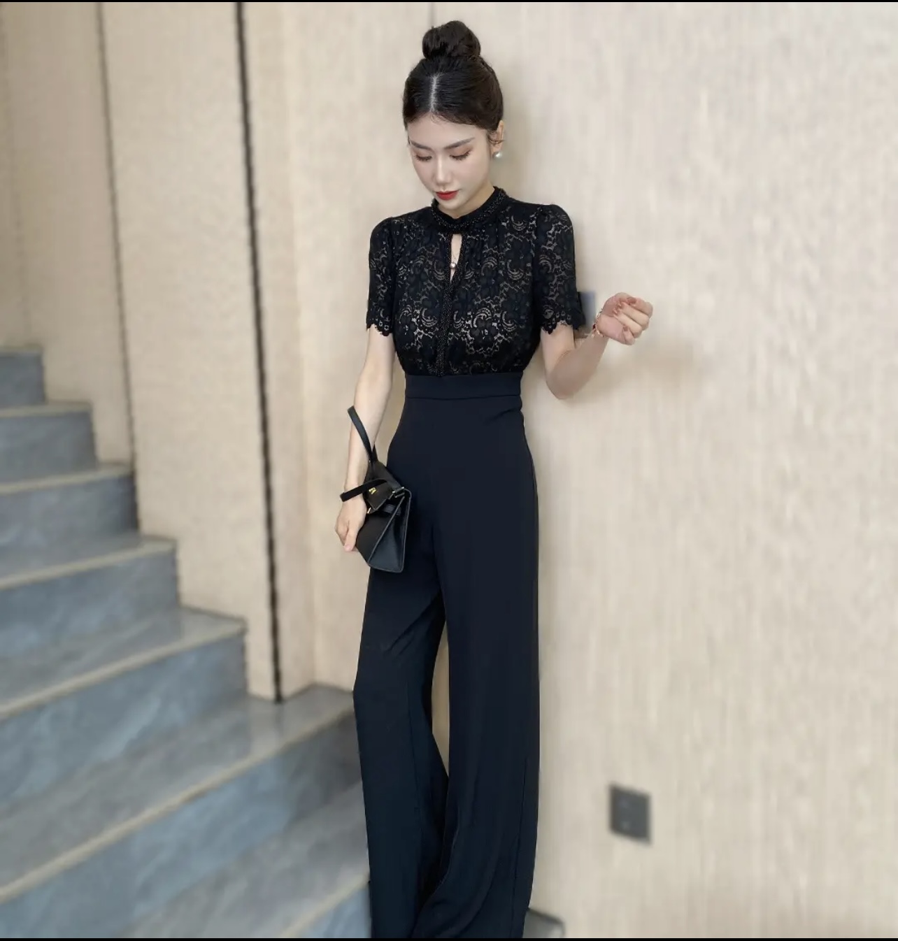 Jump phối ren cổ tròn đính đá phong cách_thumbnail_4