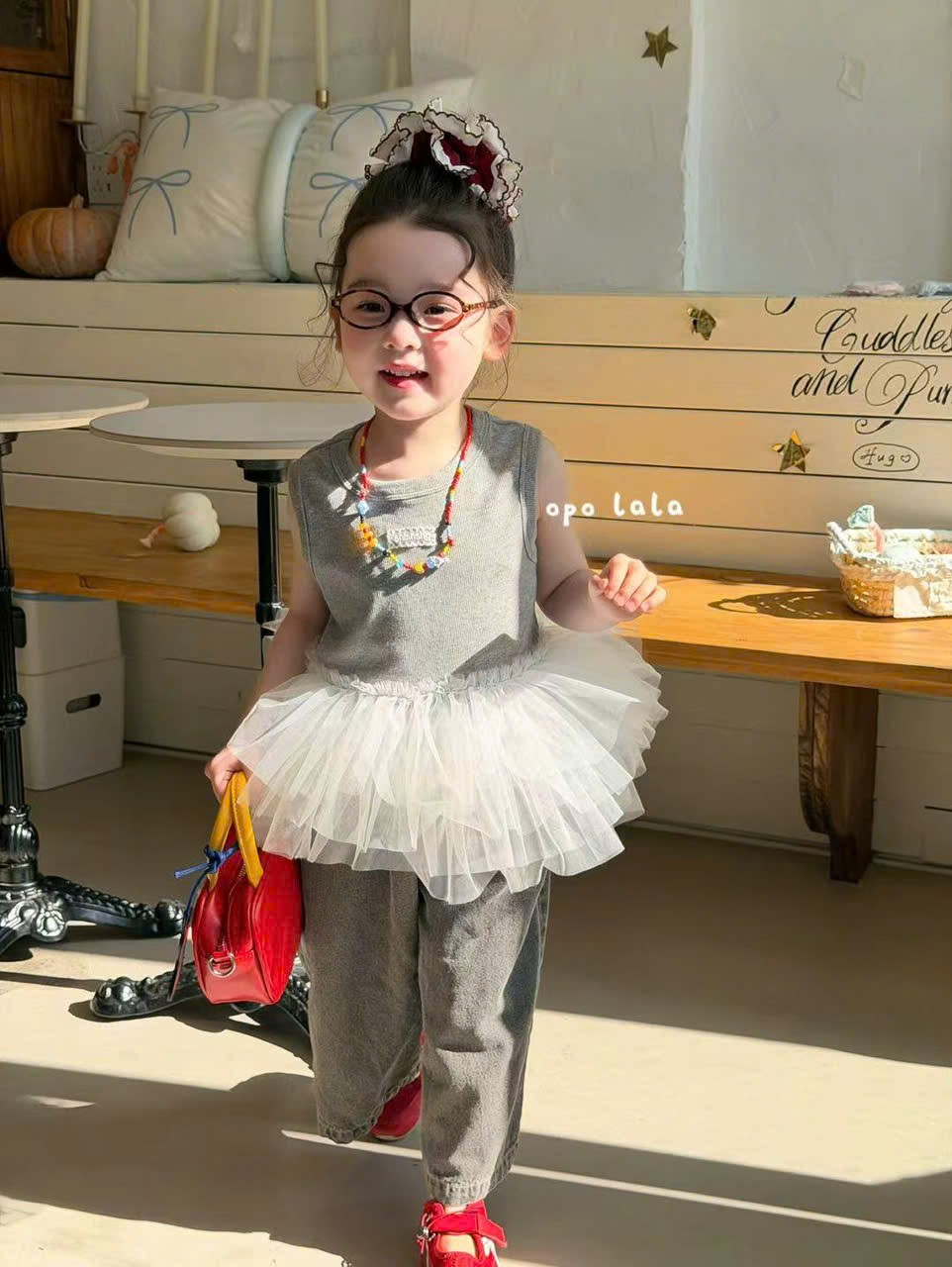 C137 - Áo thun cotton sát nách phối voan tầng màu xám hãng OPL (Sz90-130)