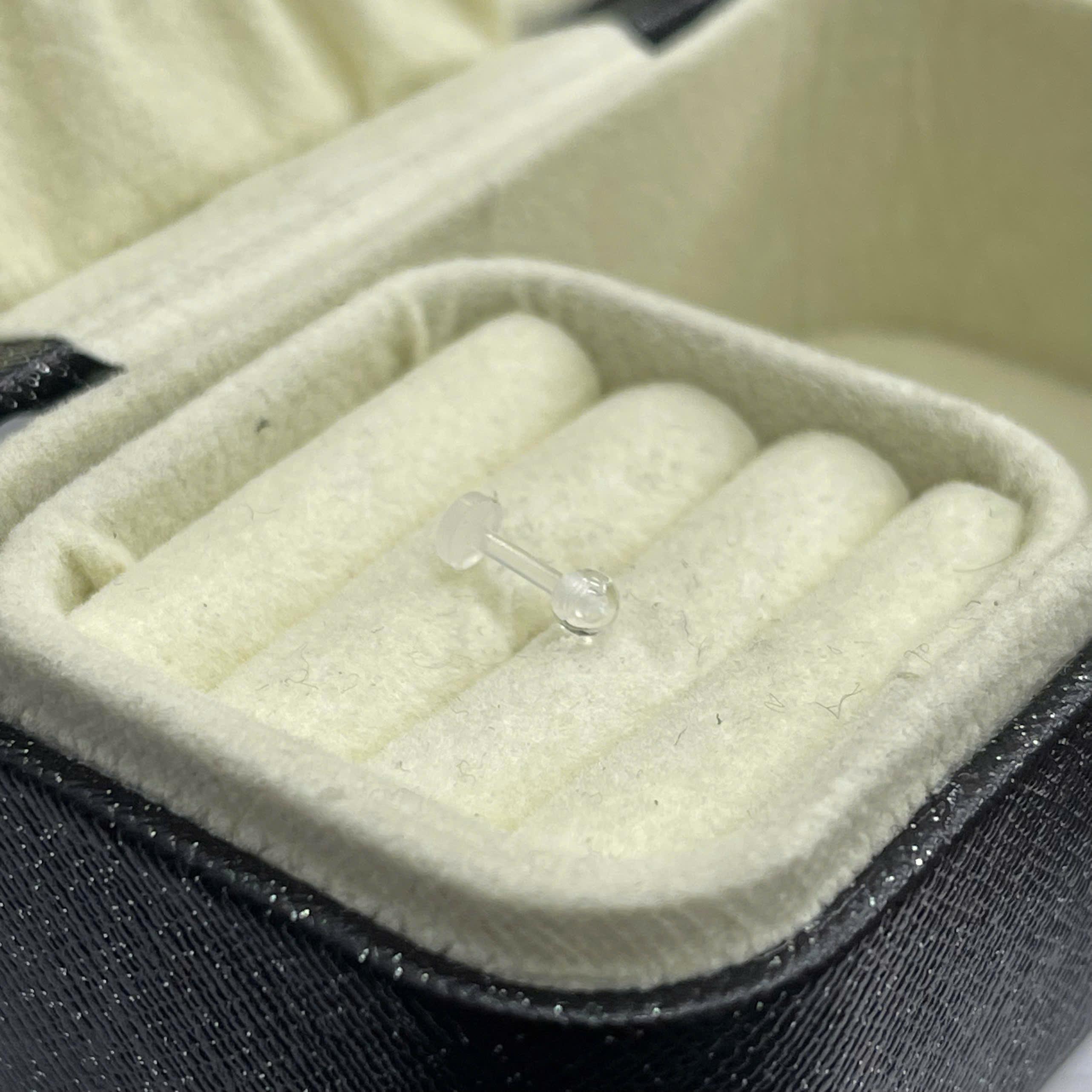 Khuyên trong suốt đít dẹt s6_thumbnail_3