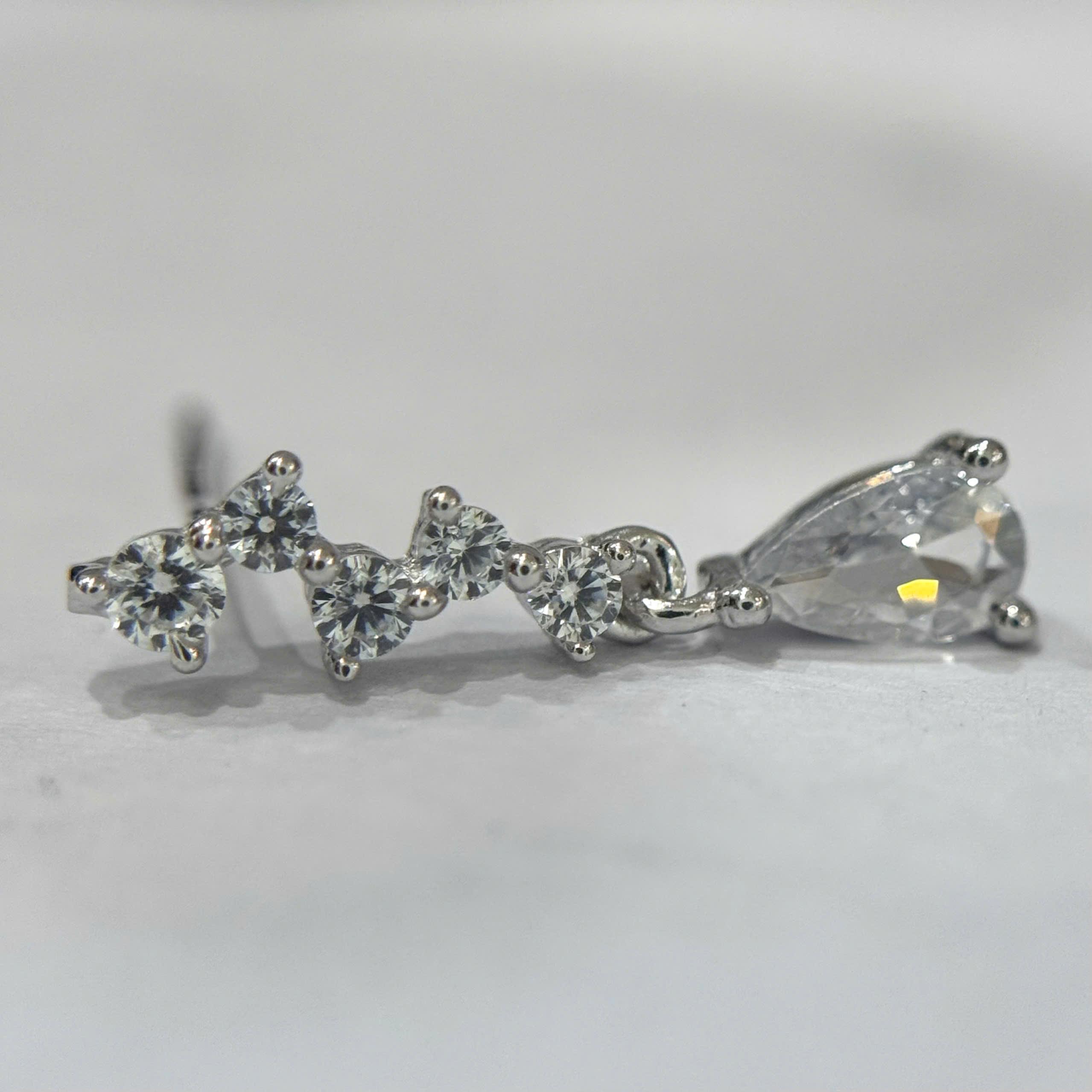 Khuyên kiểu bạc xi kim đá rơi