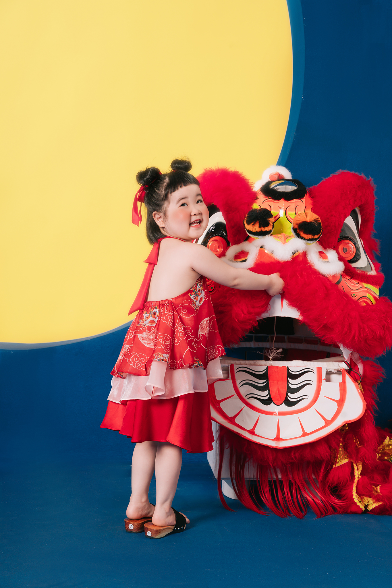 Bộ cổ yếm phối tơ chân váy lụa_thumbnail_1