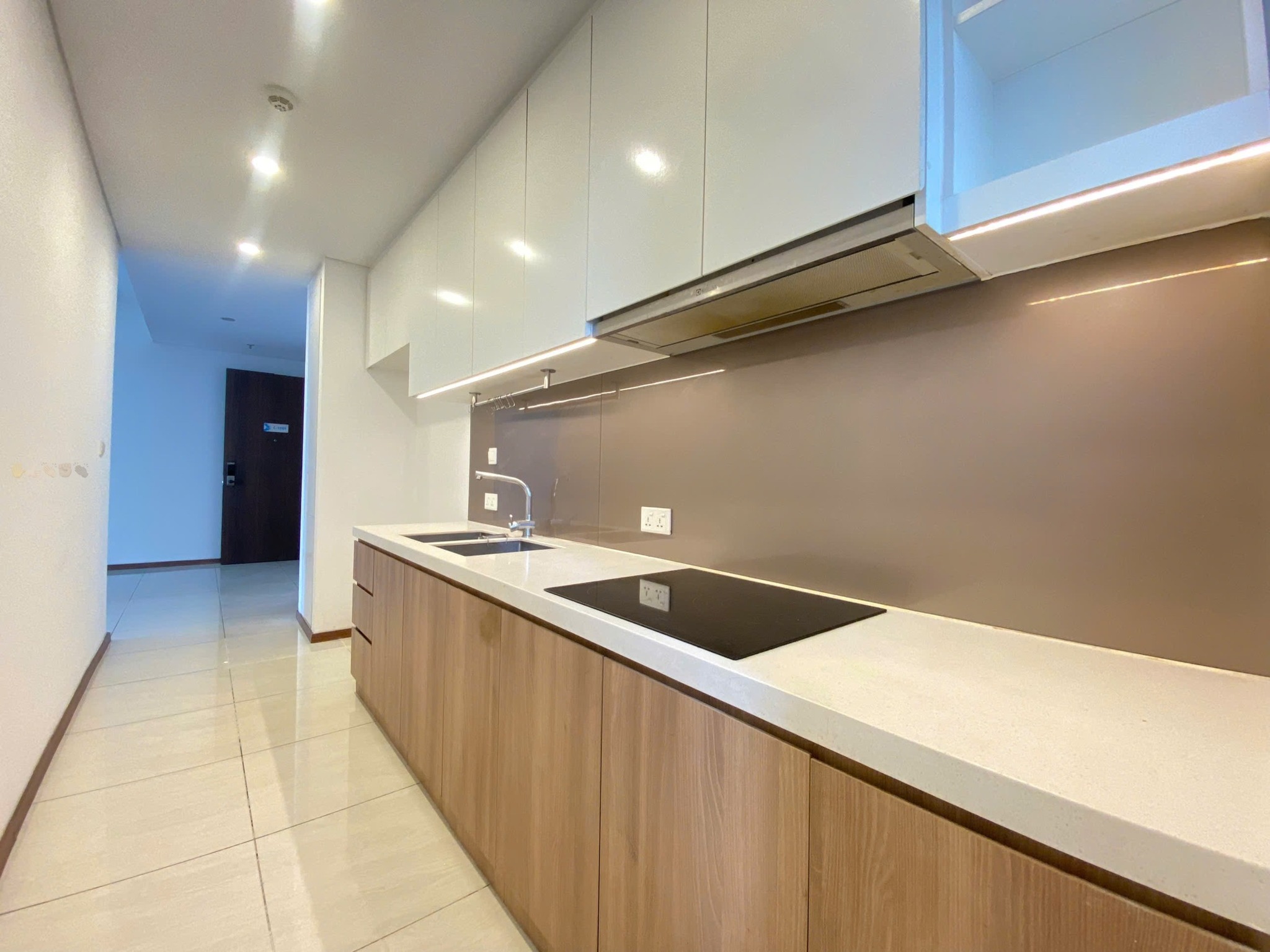 Cho thuê 3 phòng ngủ One Verandah - View sông SG hướng Tây Nam_thumbnail_3