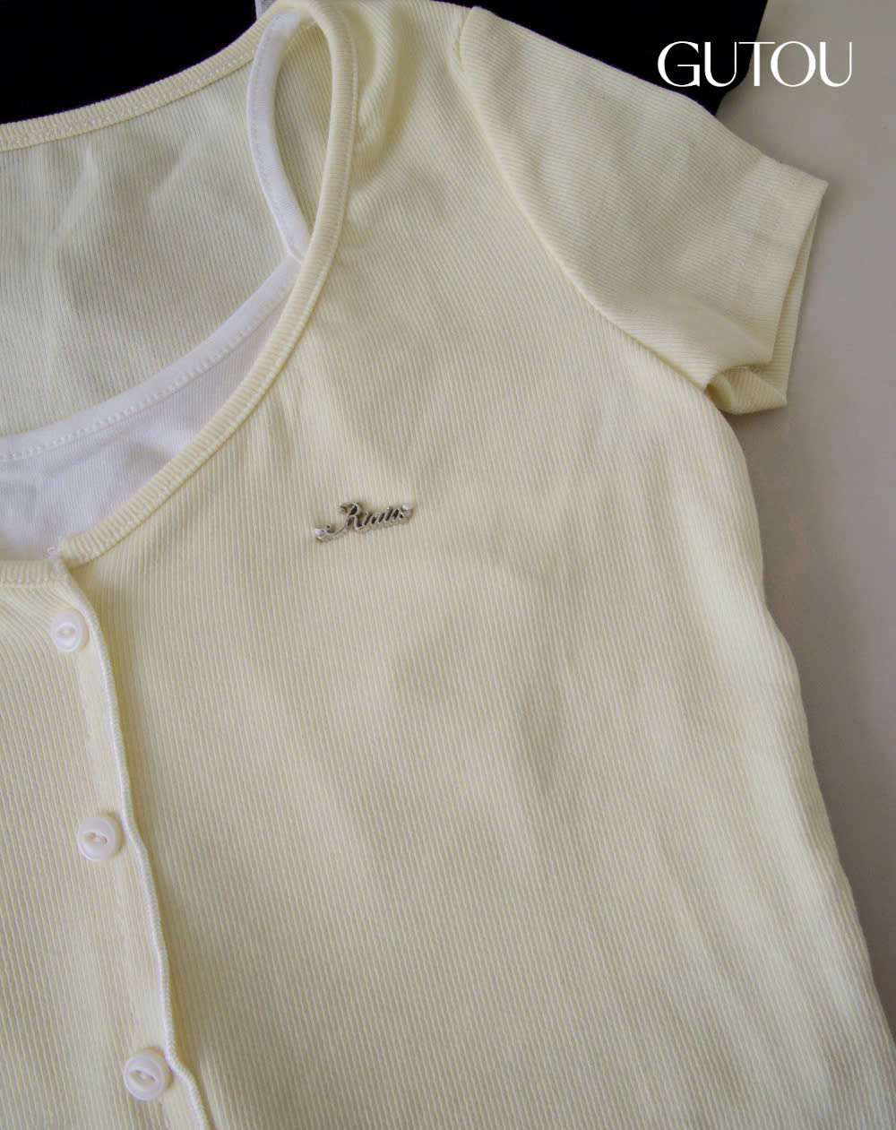 [ GUTOU ] Áo Thun Gân Tăm Hai Lớp Gấu Xoăn_thumbnail_1