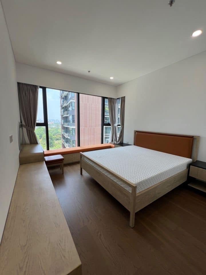 Giá cực tốt - cho thuê căn hộ 3PN tầng trung, view hồ bơi The River Thủ Thiêm_thumbnail_4