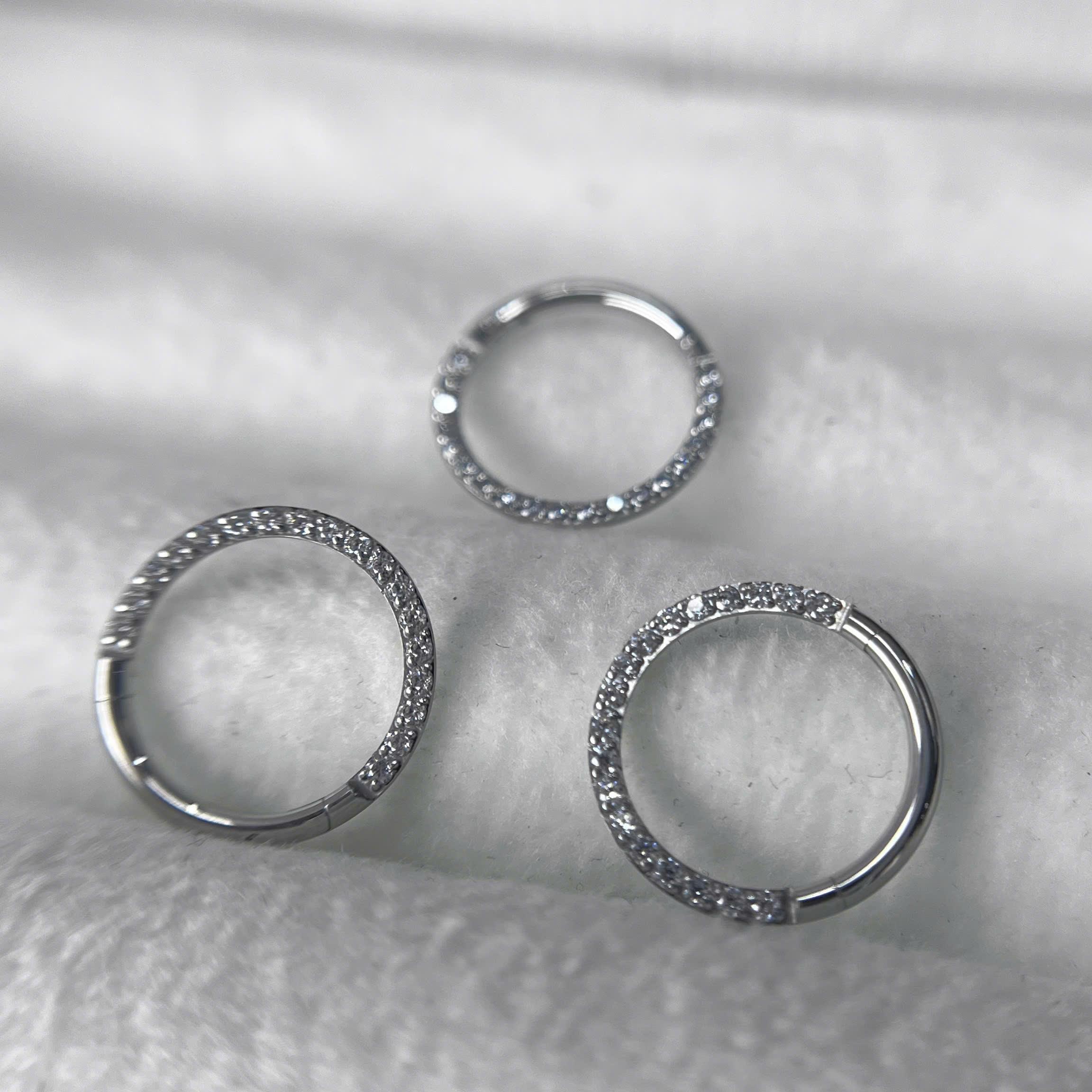 Daith nửa vòng kim cương size 10_thumbnail_2