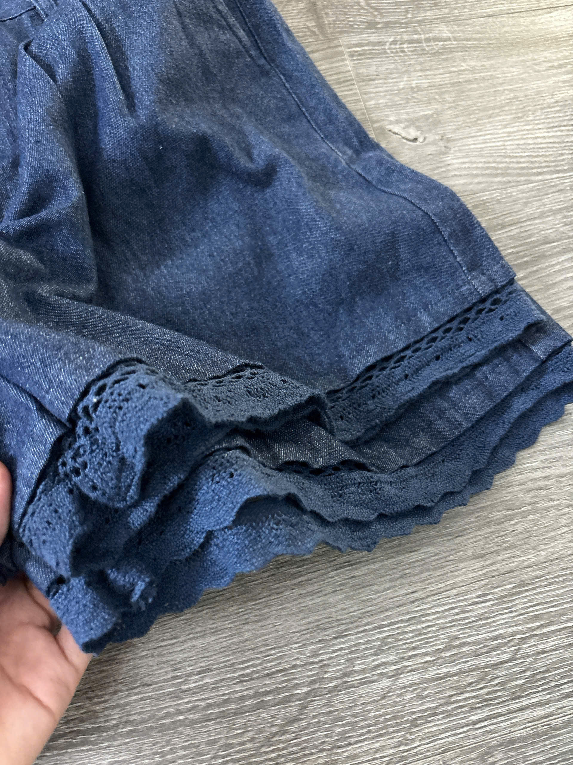 Quần short phối ren_thumbnail_3