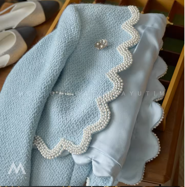 Áo Khoác Xanh Baby Biến Tấu Ngọc Trai_thumbnail_4