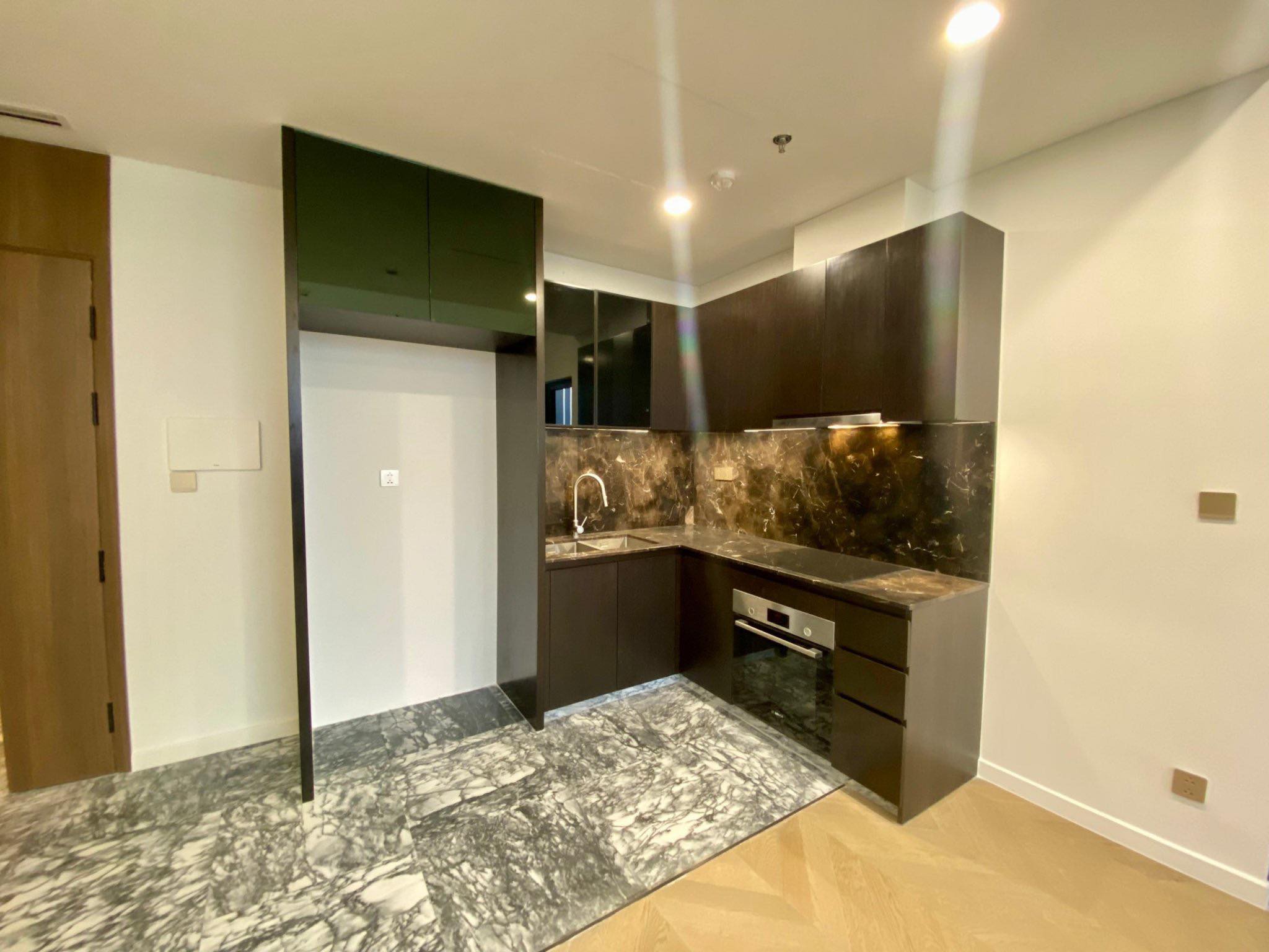 Chuyển nhượng căn hộ 2 phòng ngủ, giá cả phải chăng, view sông Sài Gòn_thumbnail_4