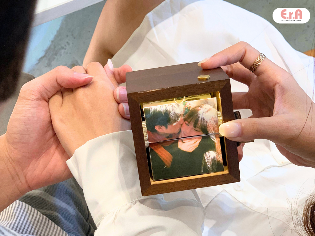 Tình yêu 2026: Sự hiện diện được thể hiện qua từng hành động nhỏ