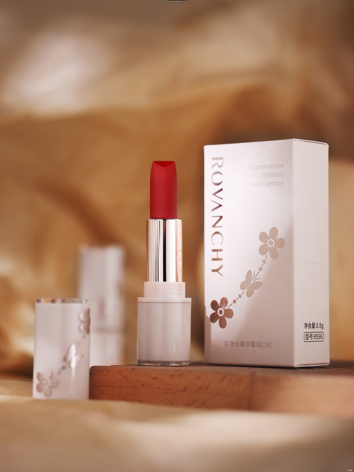 R596 Son Dưỡng Môi FLOWER WATER ESSENCE HONEY – Dưỡng Ẩm, Làm Hồng Tự Nhiên, Ngừa Khô Nứt_thumbnail_13