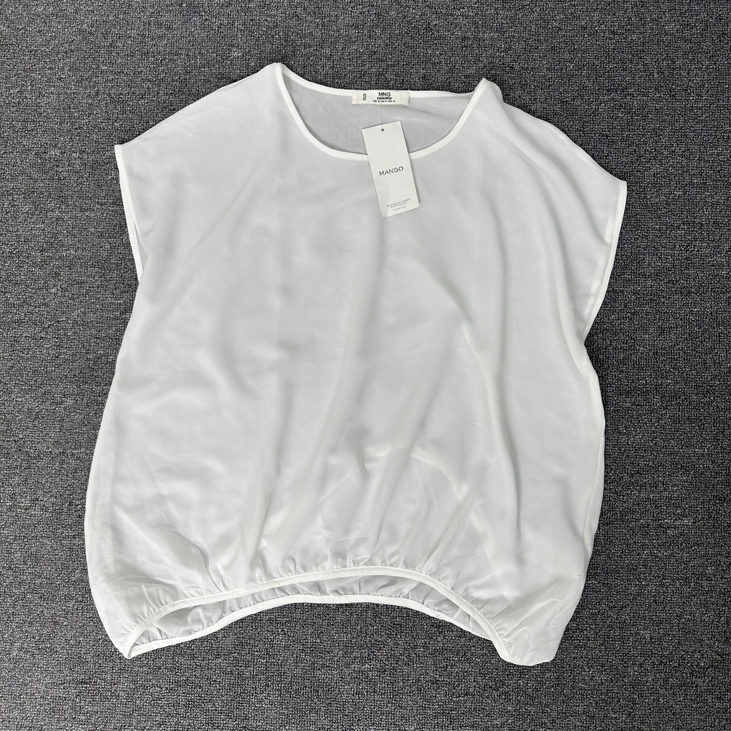 AO NU MG SALE A264 (L20-3)