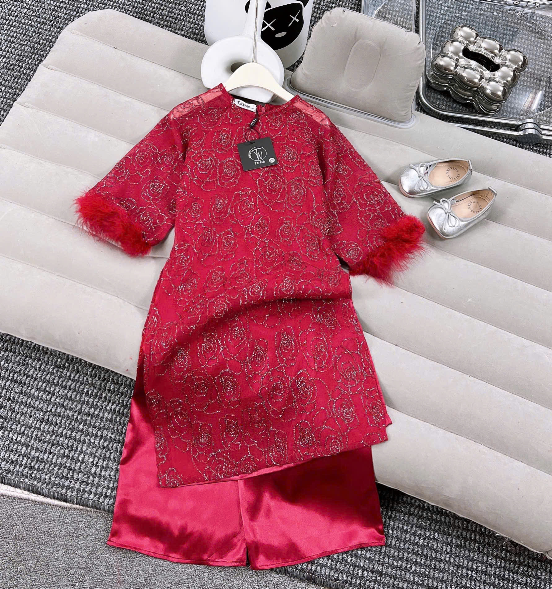 [D3] Áo Dài 2 tà Tay Lông Vũ