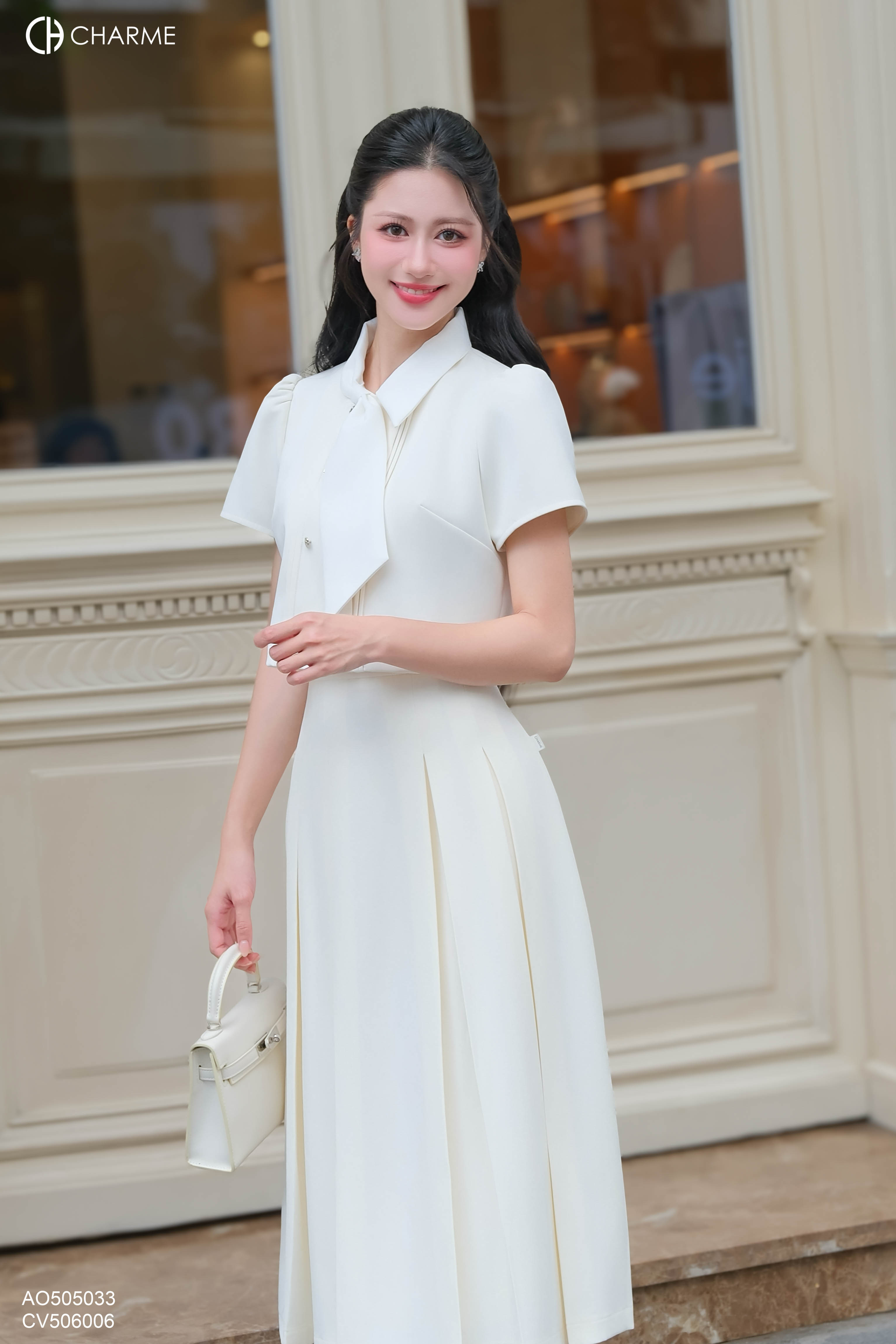 Áo dáng lửng 2 hàng khuy phối cổ_thumbnail_6