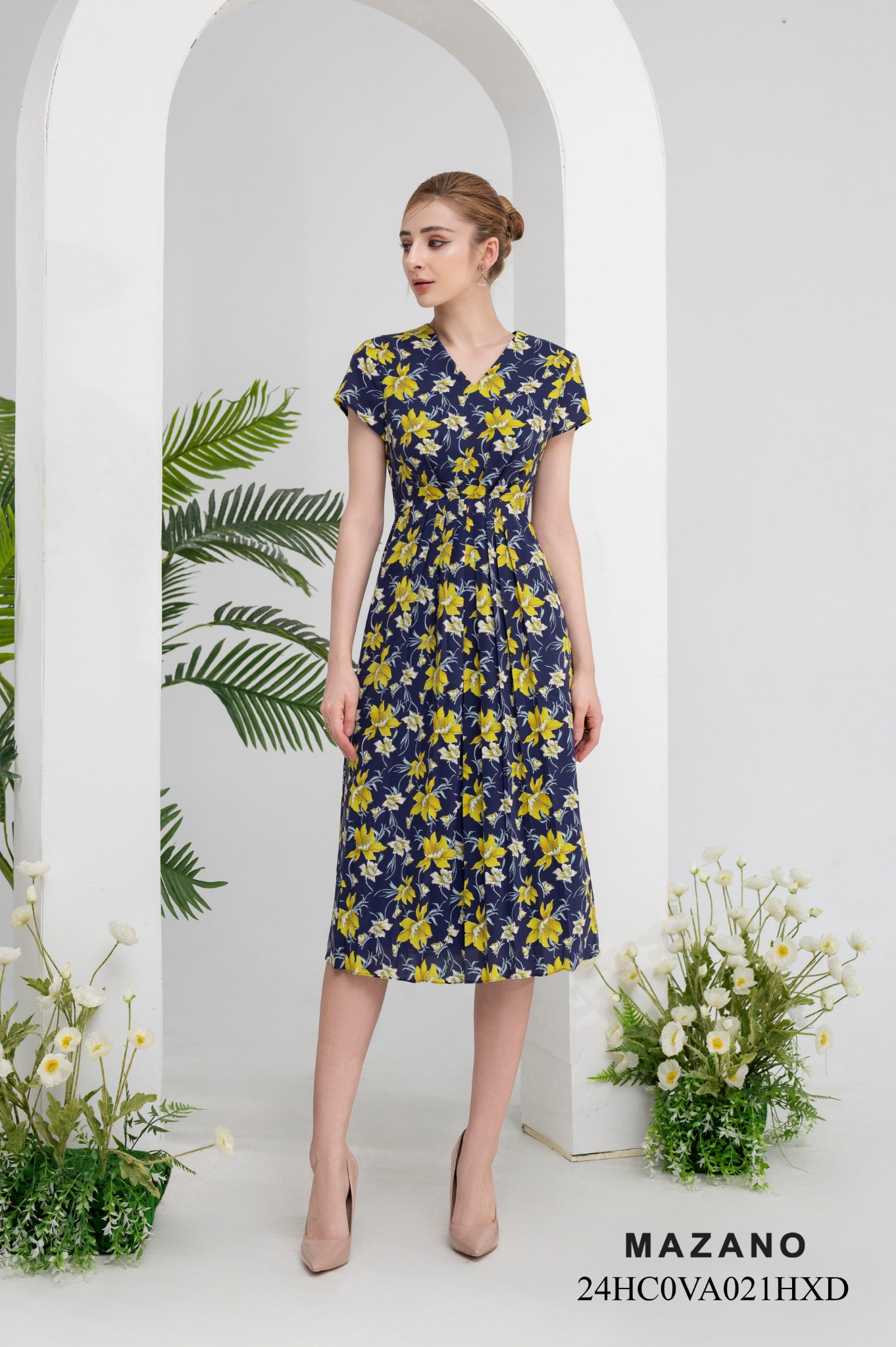 Đầm eo cao chân rủ xếp ly giữa_thumbnail_3