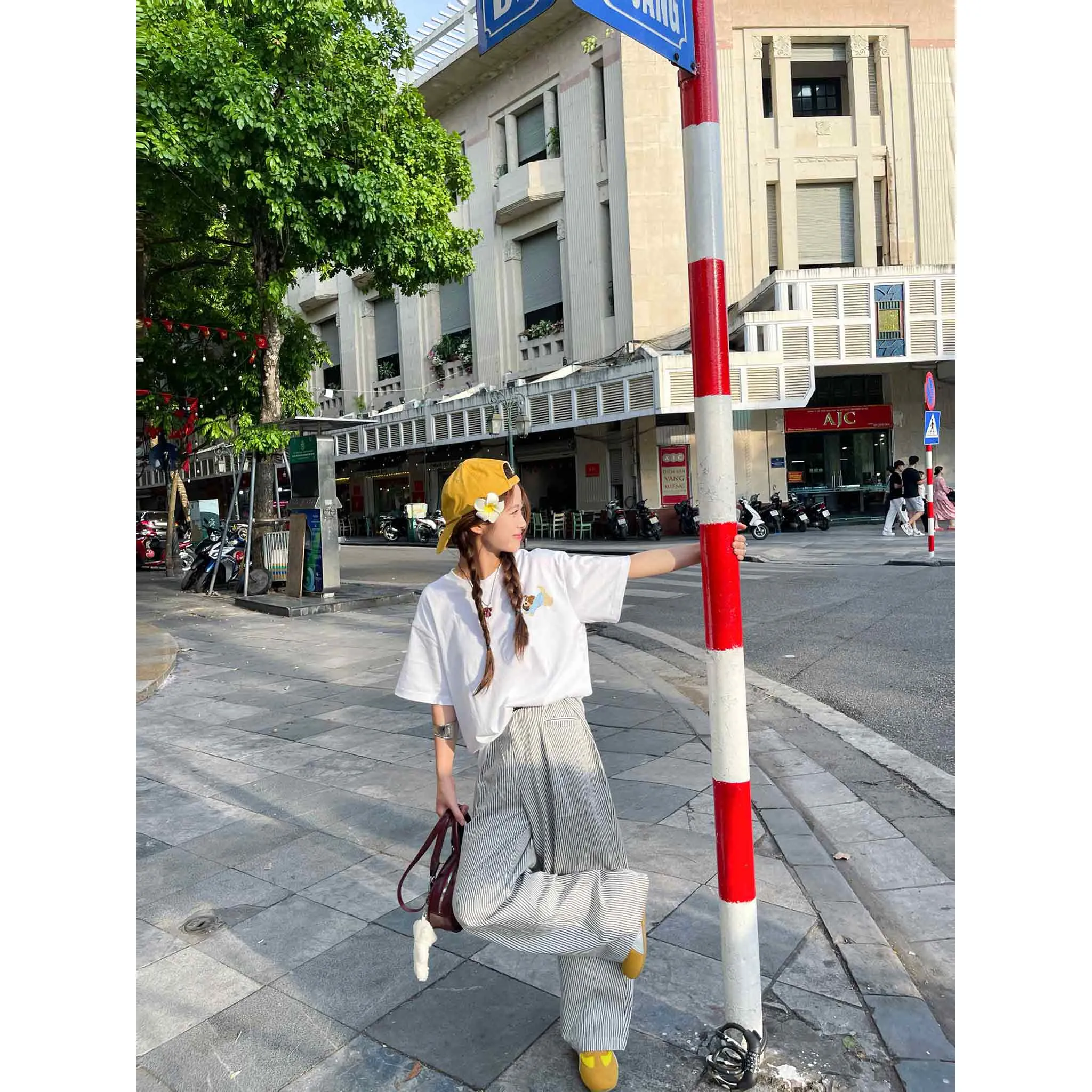 Áo thun boxy hình cún dễ thương 2596 Miucho vải cotton thoáng mát phong cách Hàn Quốc in mix_thumbnail_3