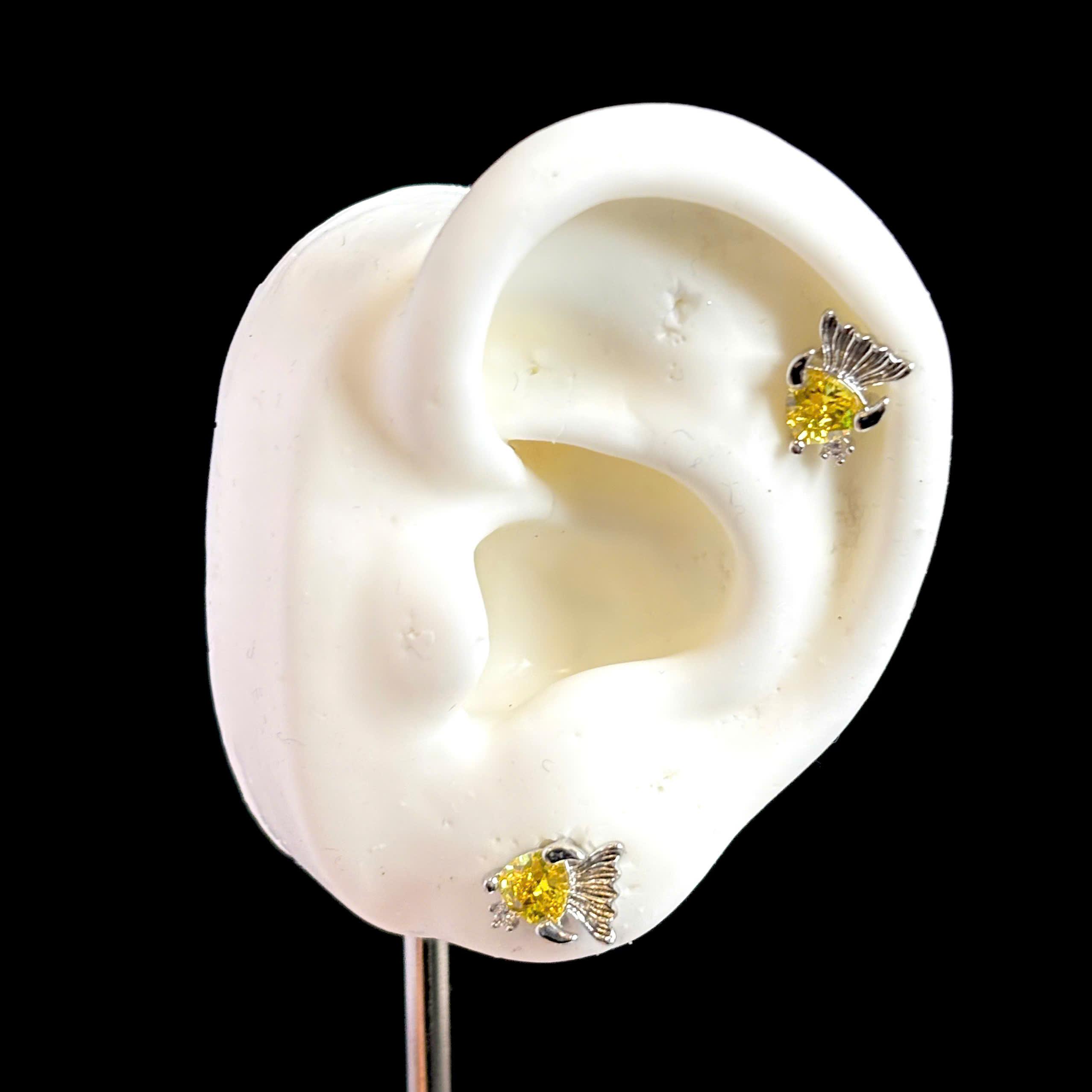 Khuyên kiểu cá đá vàng bi vặn