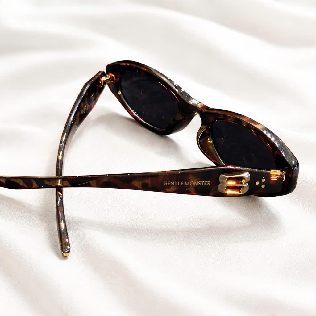 Kính mắt Gentle Monster báo nâu