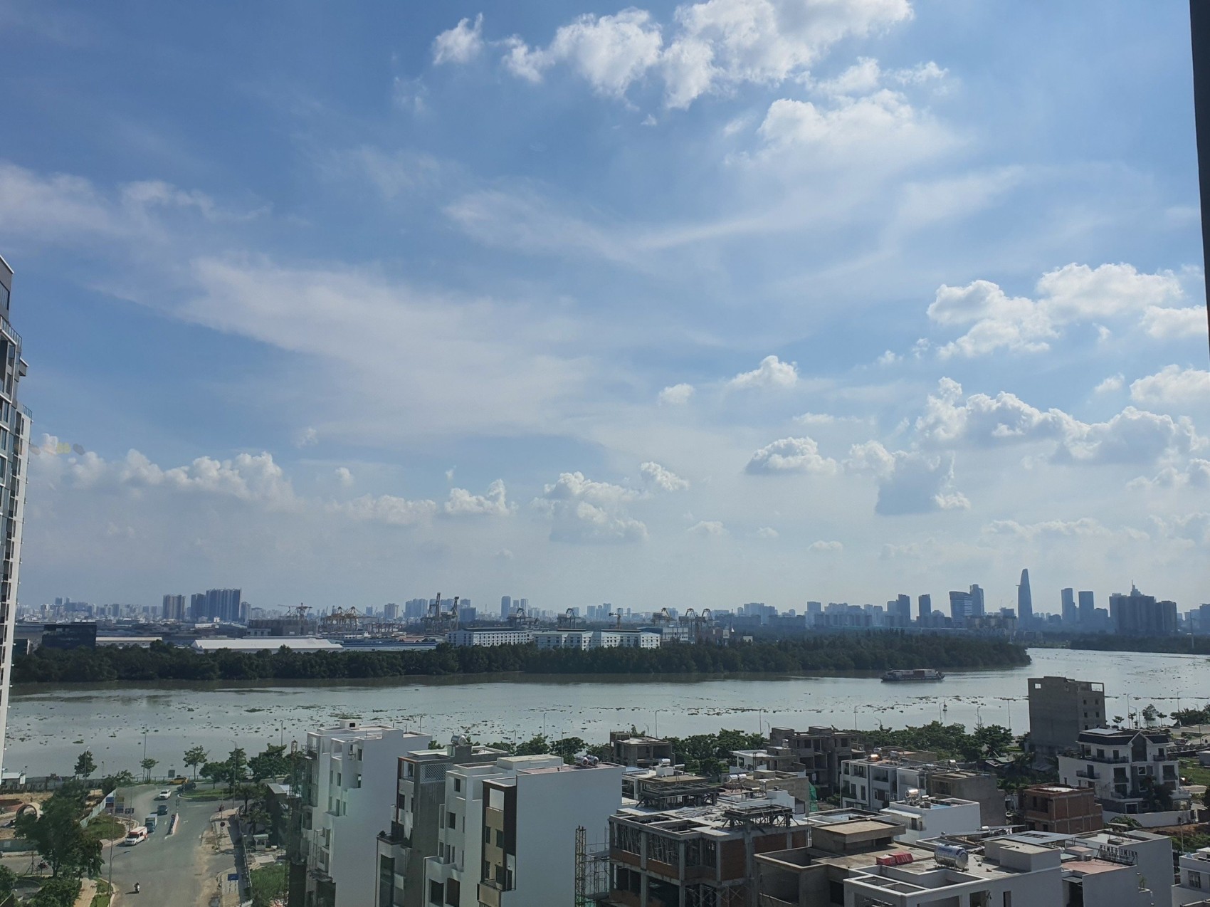 Bán nhanh căn hộ 2 phòng ngủ One Verandah, view sông SG, trực diện sông, ngắm pháo hoa đẹp - View vĩnh viễn_thumbnail_3