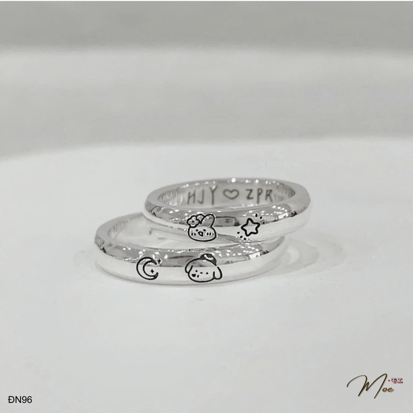 ĐN96 - Nhẫn đôi tròn trơn khắc chibi cute (có size)_thumbnail_2
