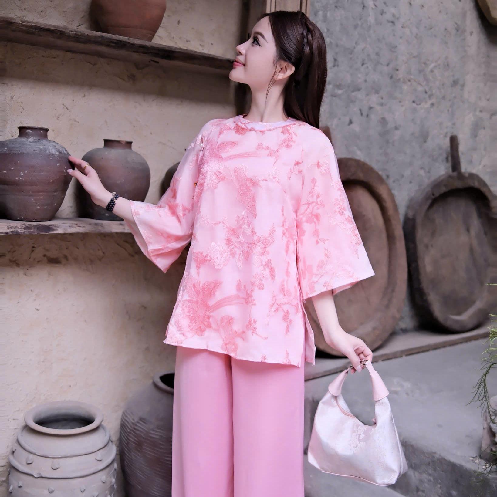 PP409 TINH NHI Pháp phục voan tơ 2 lớp tặng kèm charm tiểu thư sang trọng_thumbnail_3