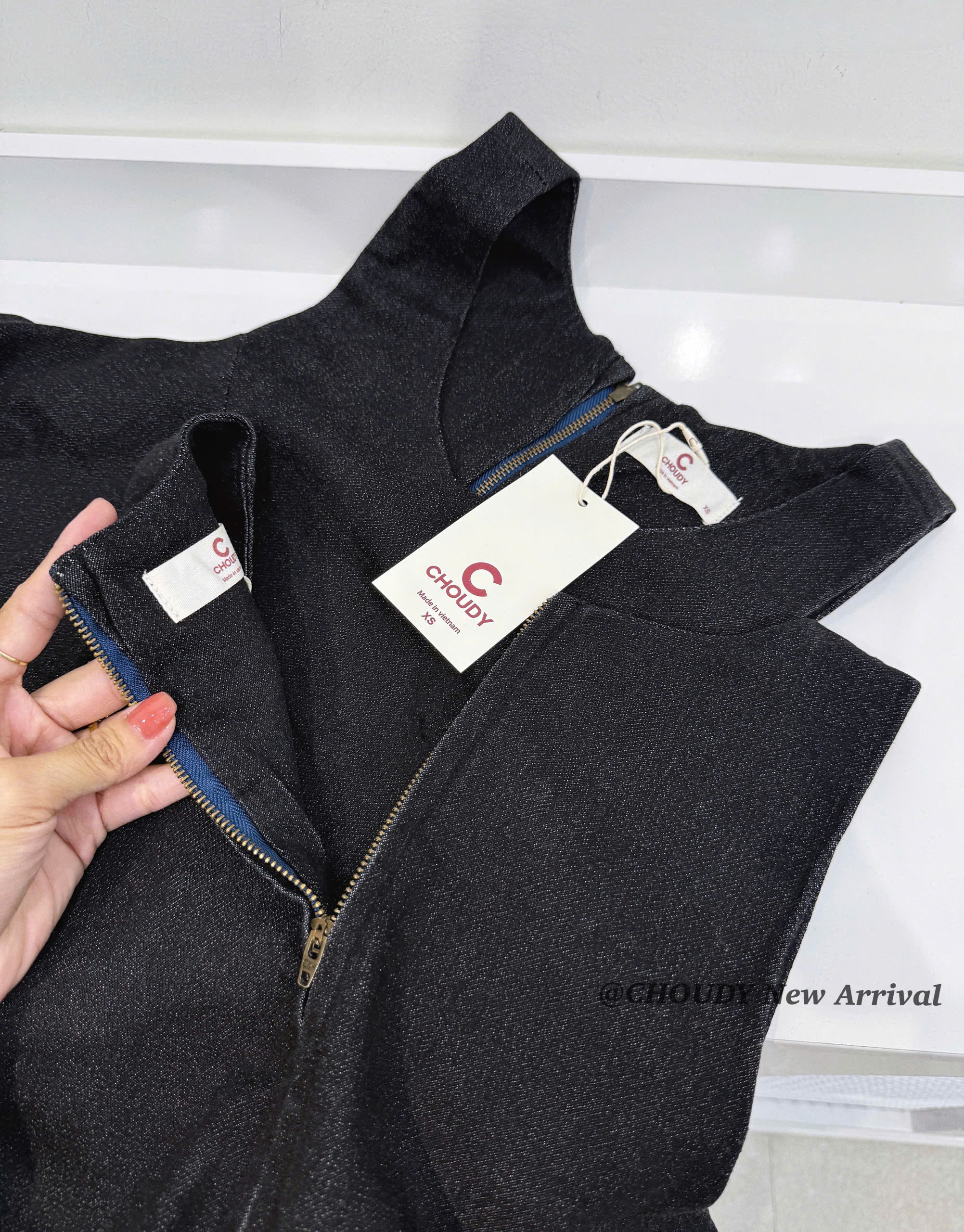 U693 ĐẦM SUÔNG XÁM_thumbnail_6