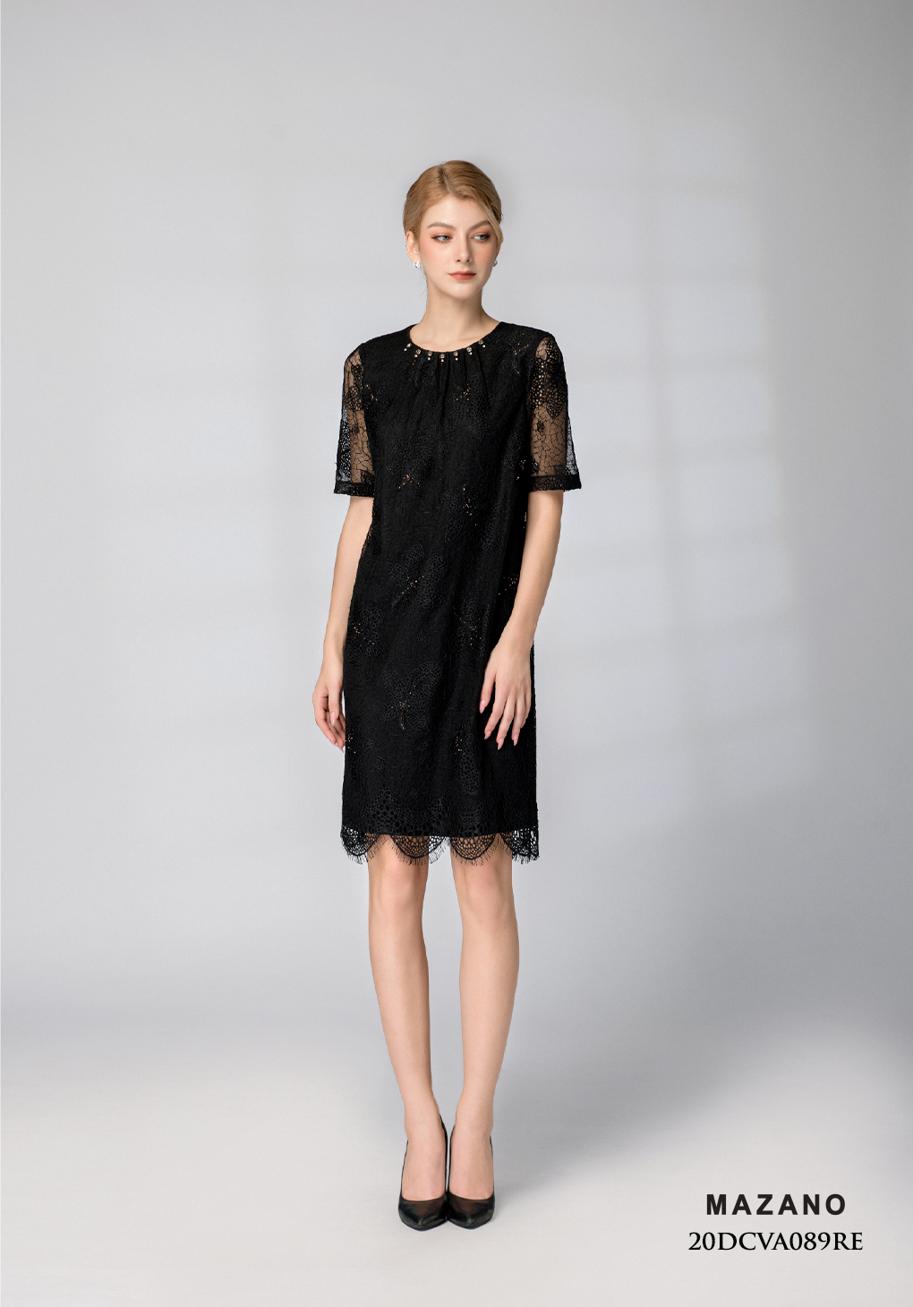 Đầm đen suông ren đính đá_thumbnail_1