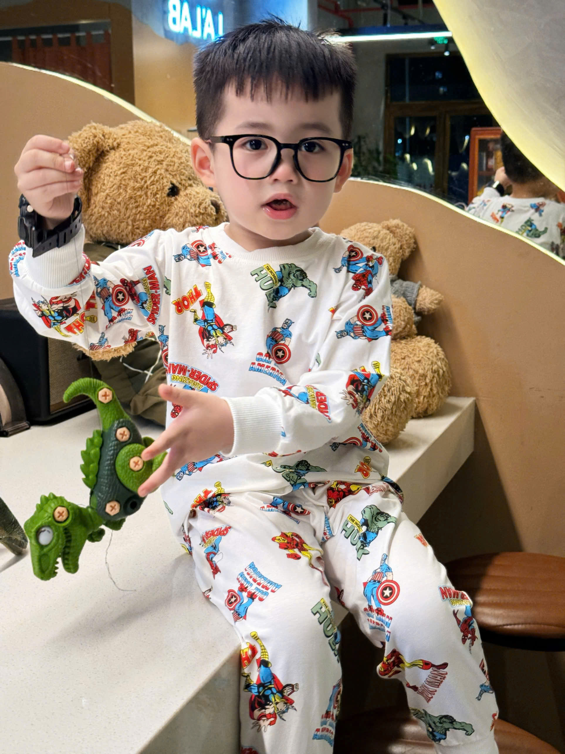 Q15 SET 2 BỘ DÀI SIÊU NHÂN ĐEN TRẮNG - A100.274