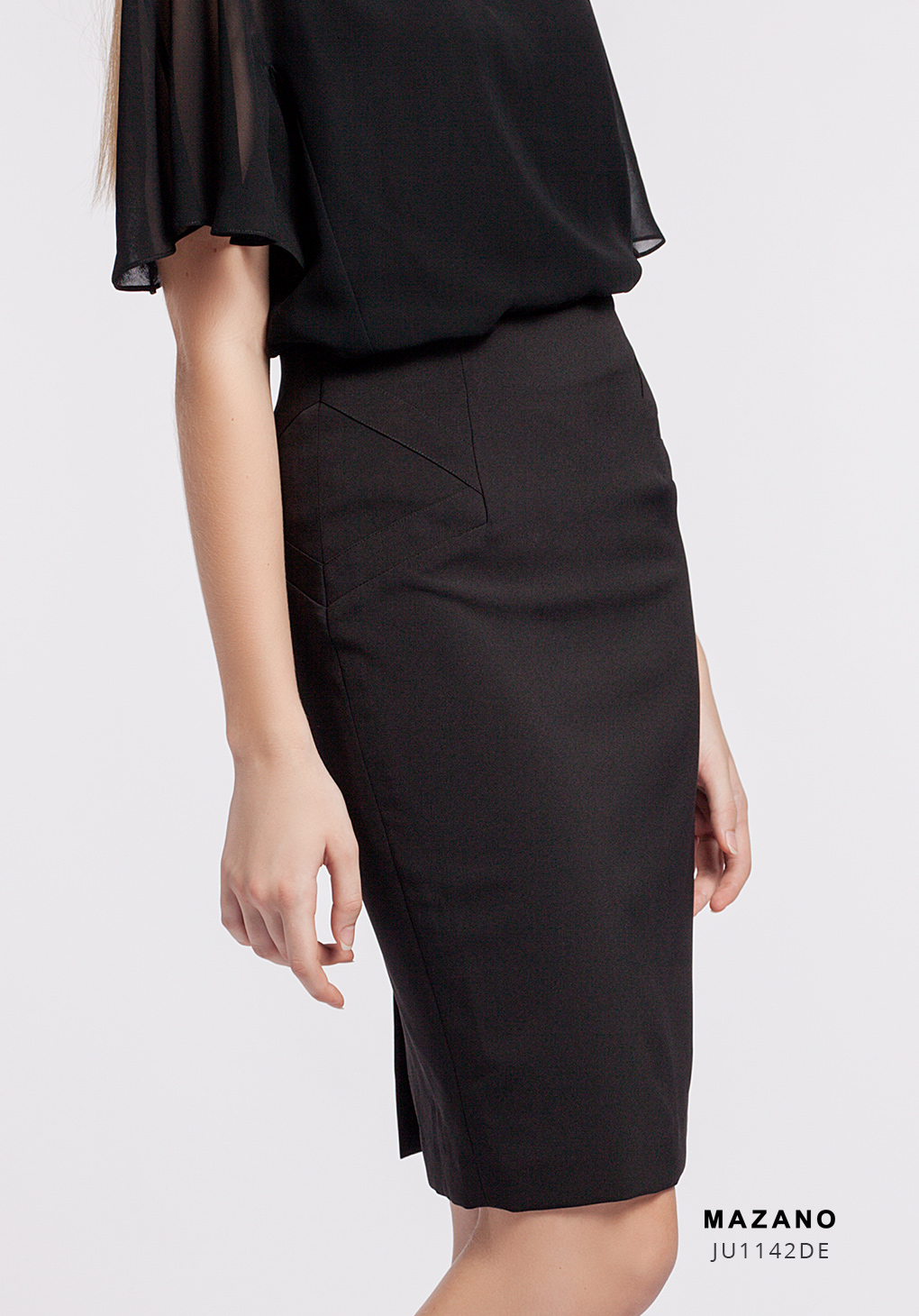 Chân váy Juyp Tuytxi Len màu đen cách điệu_thumbnail_3