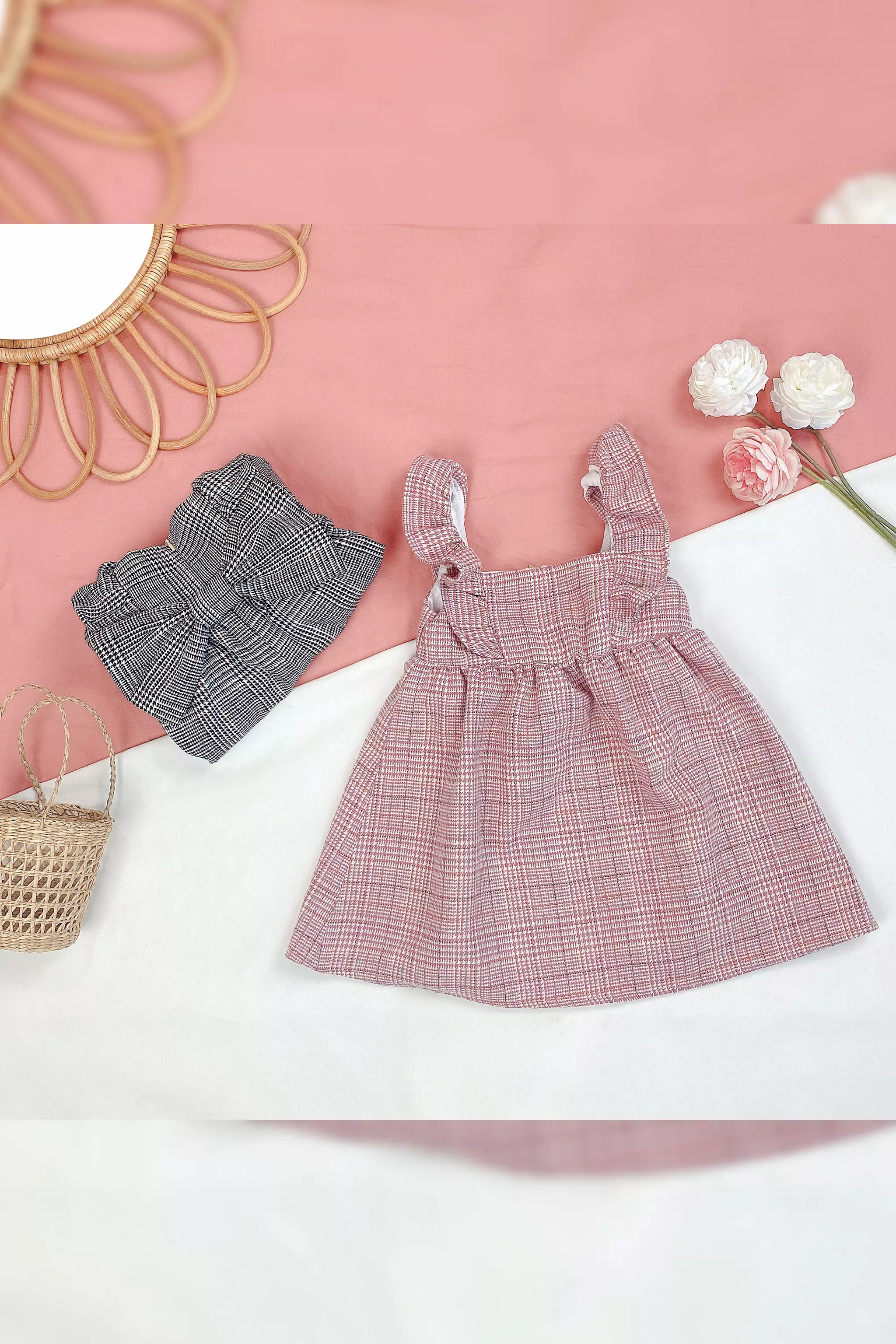 Yếm dạ kẻ nơ sau_thumbnail_0