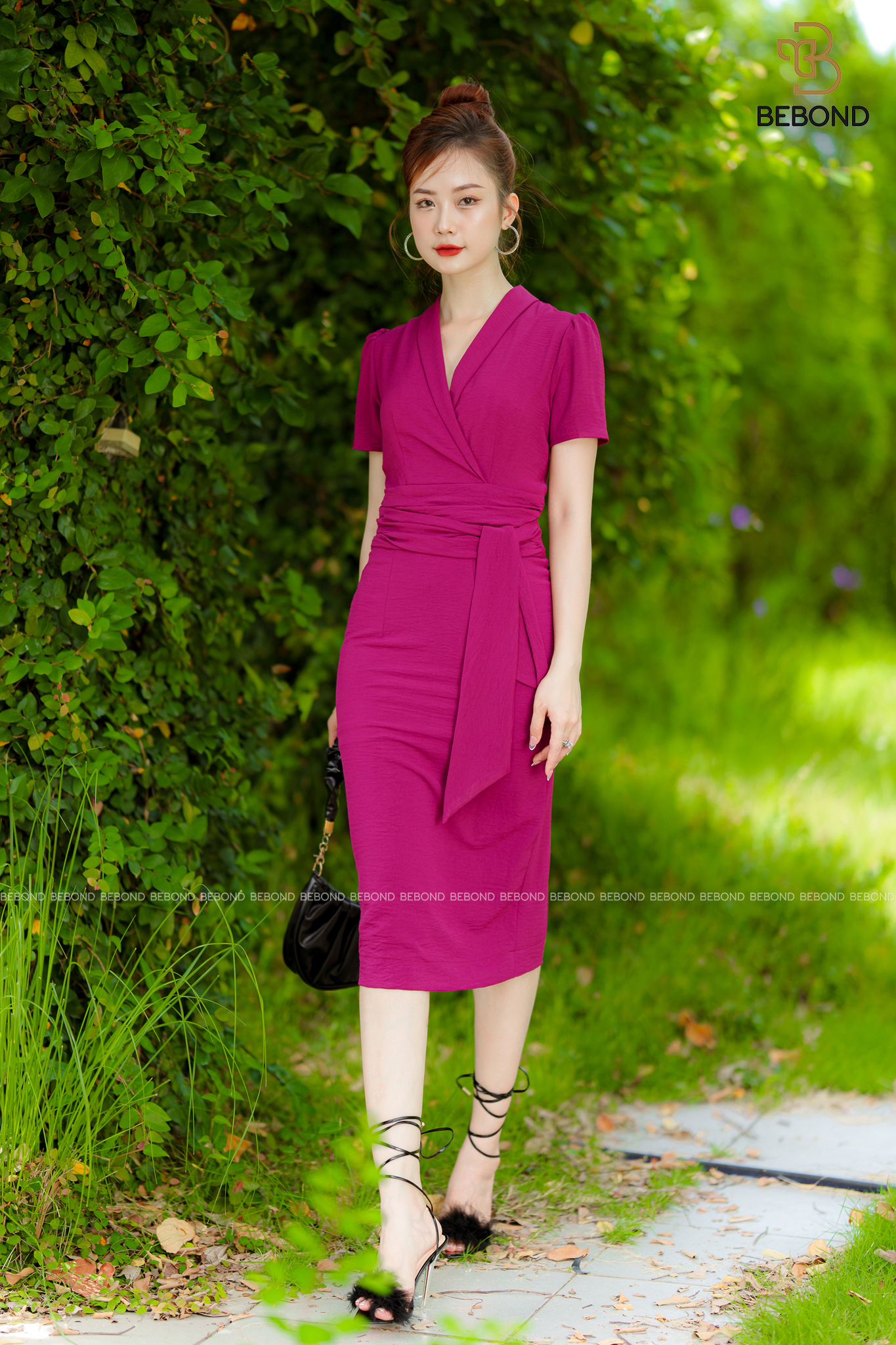 Đầm cổ V cách điệu màu HOA MƯỜI GIỜ - Tina Dress_thumbnail_2
