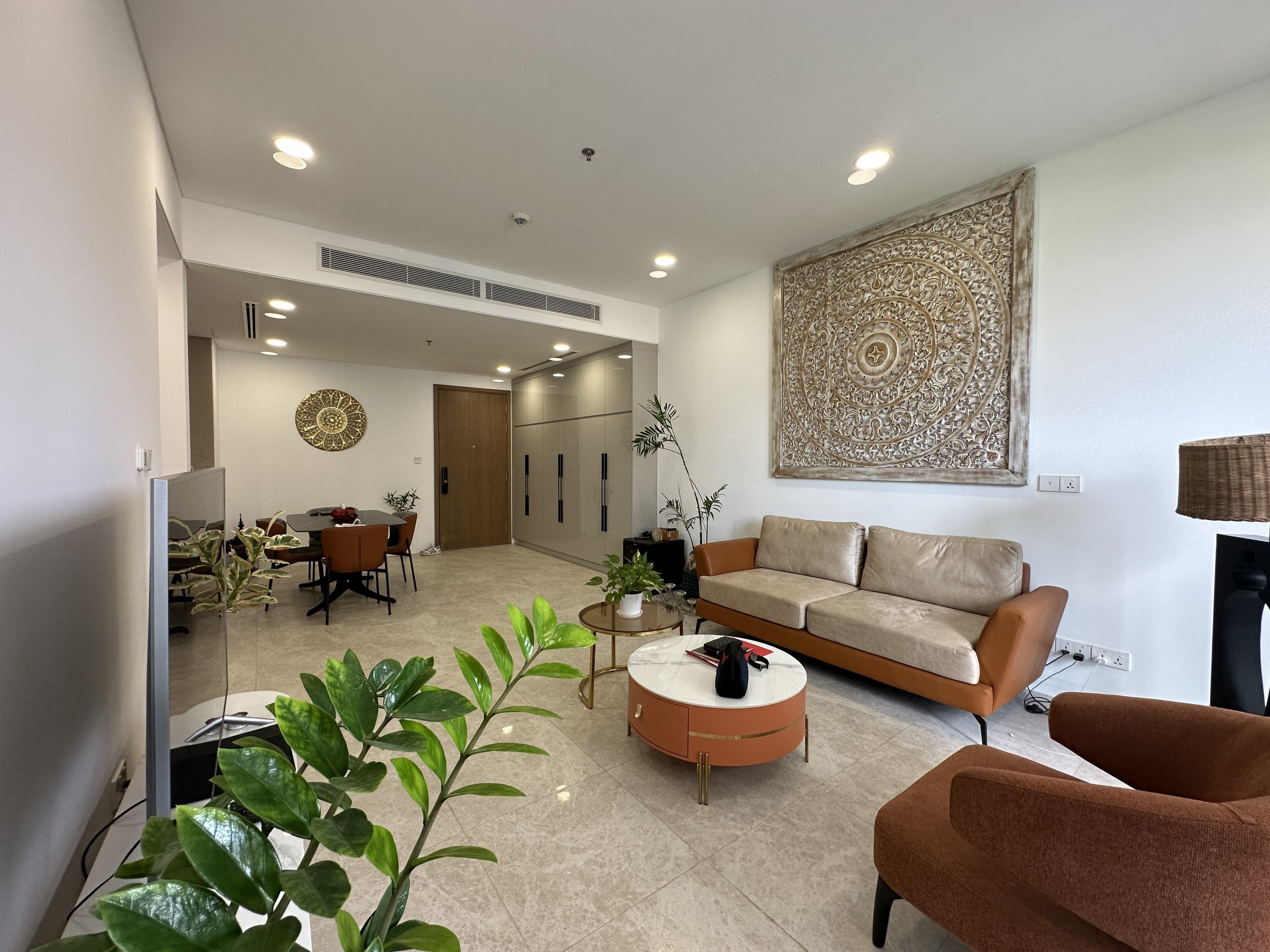 Cần cho thuê căn hộ 3 phòng ngủ tọa lạc tại tháp Seine 130m²_thumbnail_2