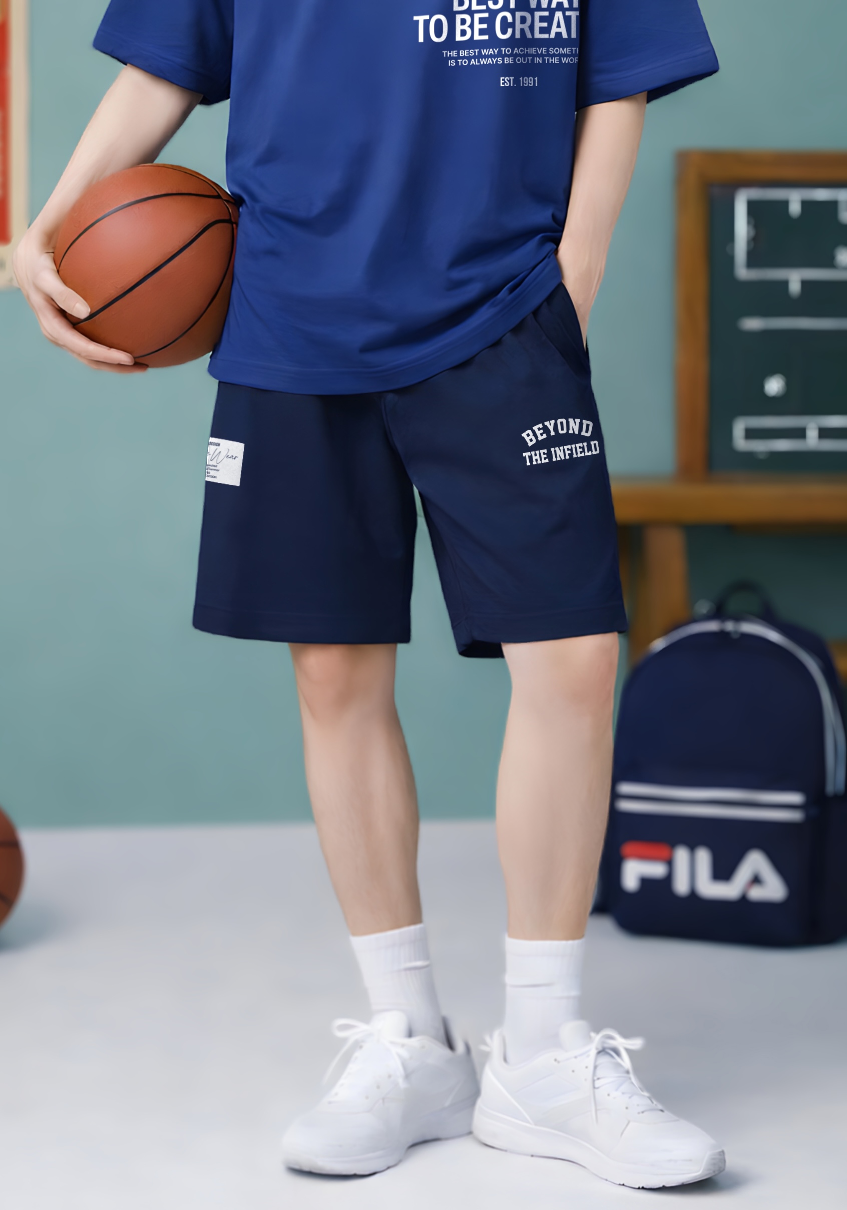 Quần short nỉ bé trai màu xanh đen in chữ BEYOND