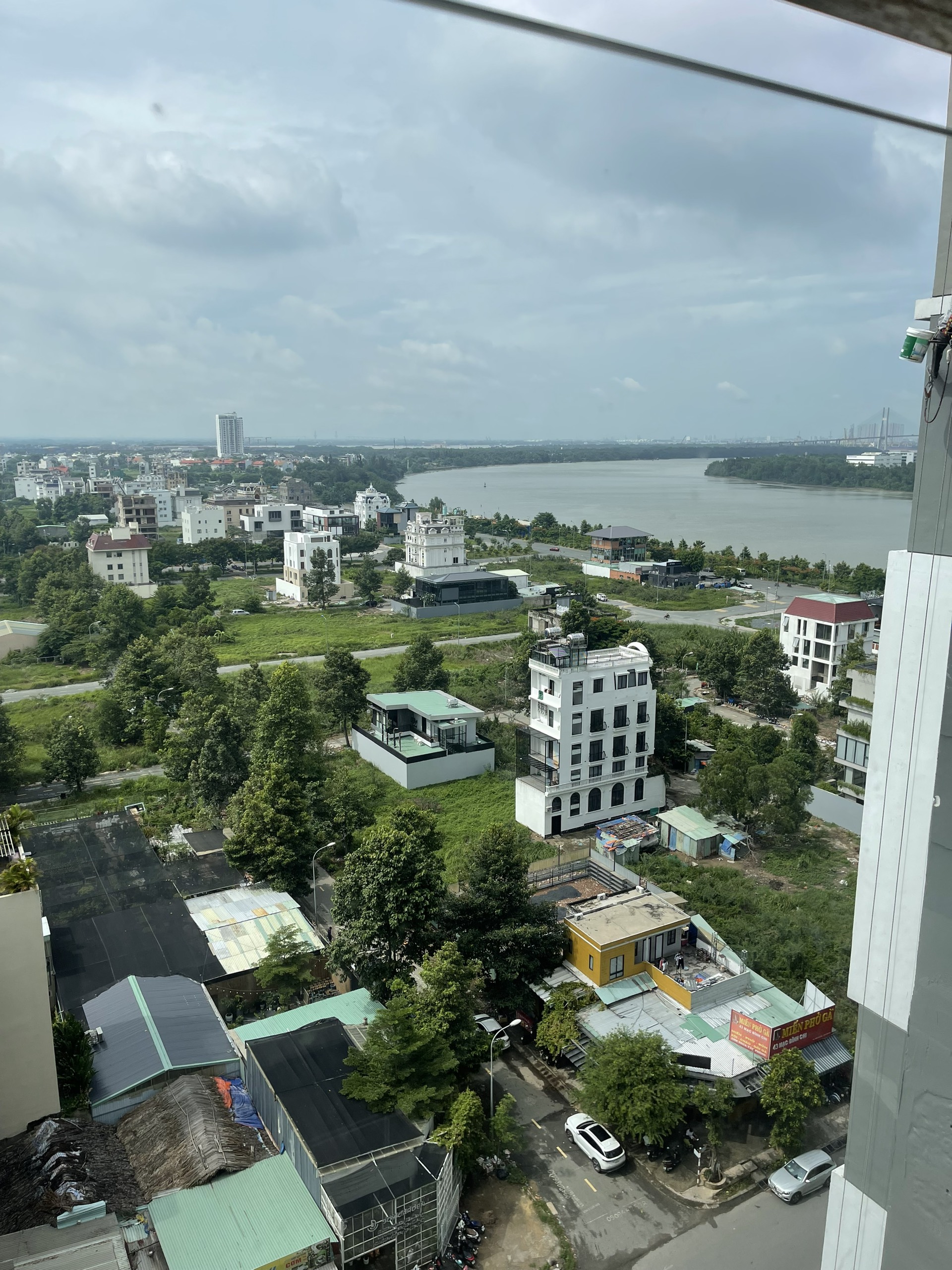 Chủ nhà kẹt tiền cần bán 1 phòng ngủ, NTCB. View sông, giá 4.3 tỷ_thumbnail_5