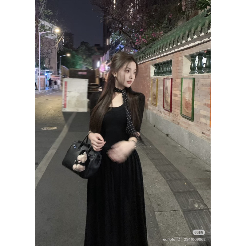 Váy thun ladong tay lỡ dáng dài, đầm thun co dãn dáng xoè đen xám Logastore_L208