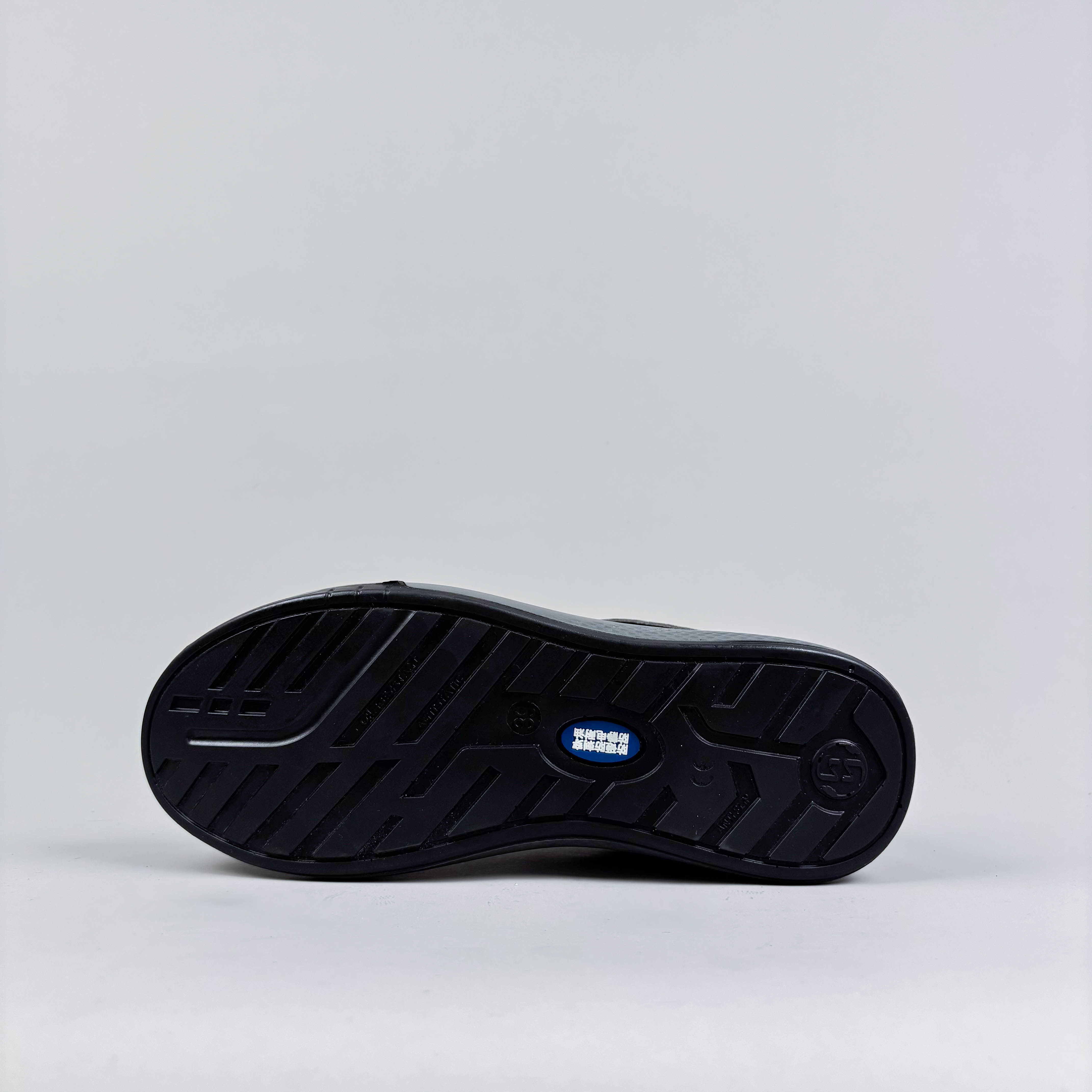 Defender X-Pro Safety Shoes_thumbnail_2