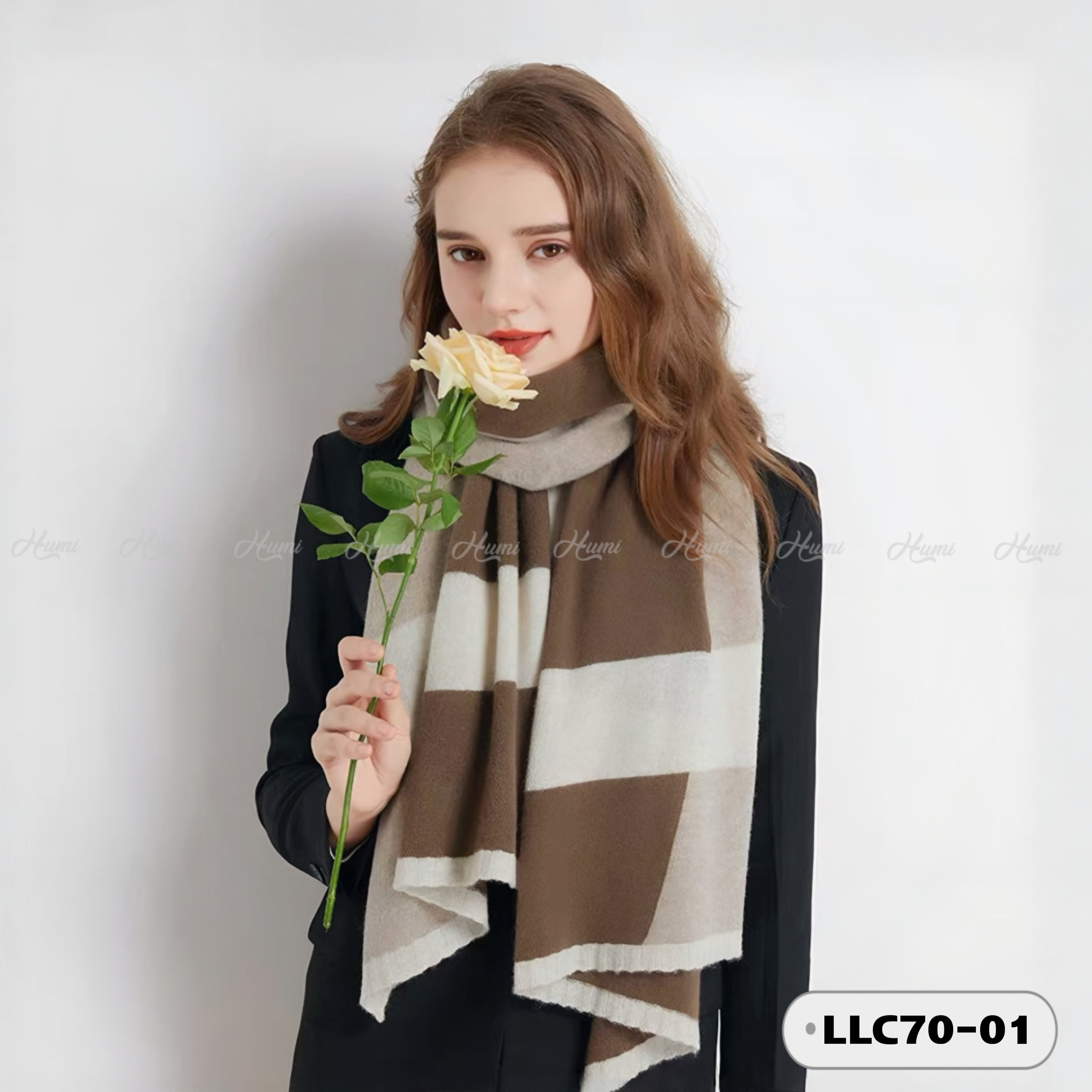 KHĂN LEN LÔNG CỪU 100% (LLC70-01 Nâu đậm)