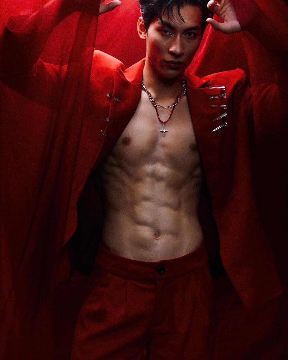 Suit đỏ phá cách – Táo bạo & đầy khí chất