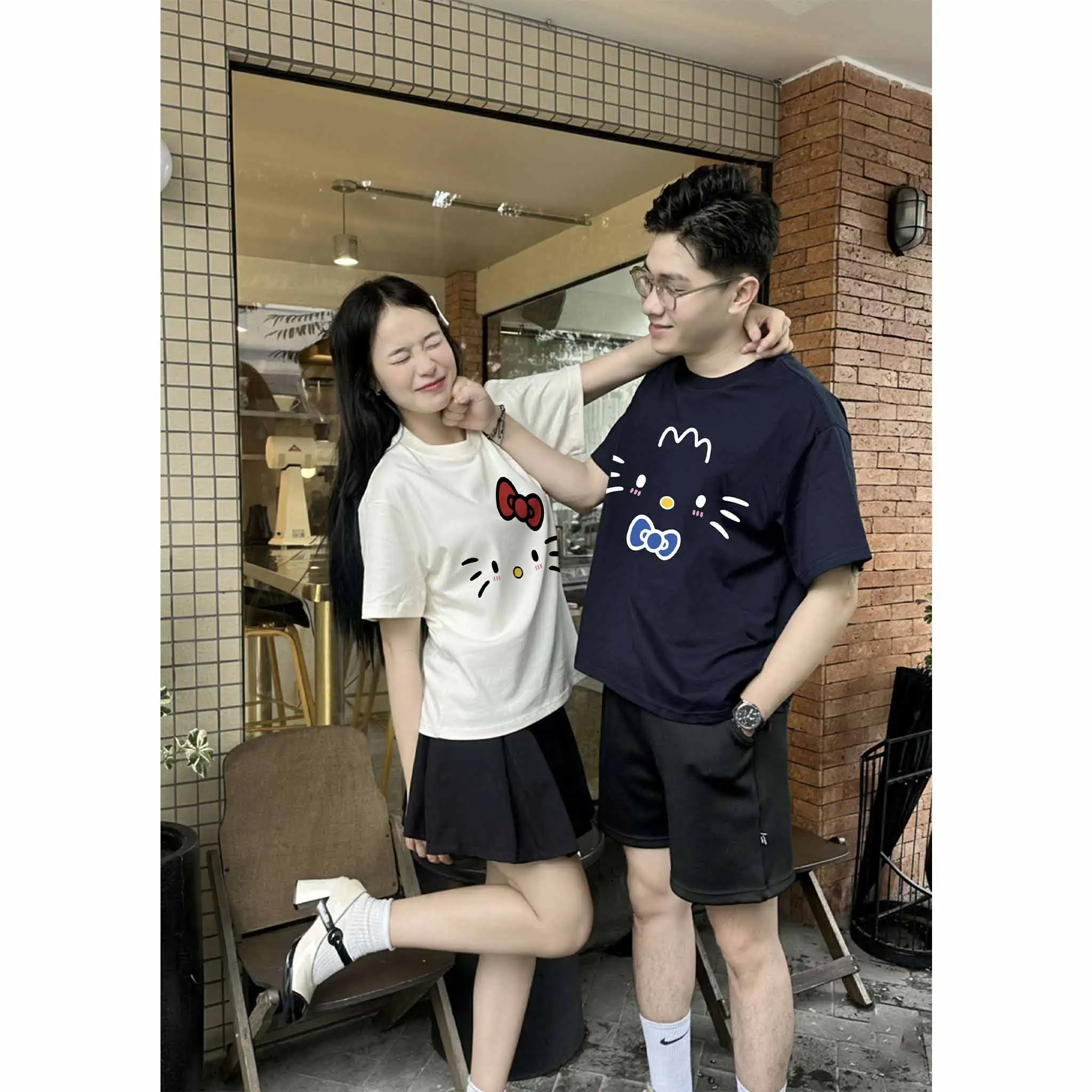 Áo thun couple form boxy Miucho vải cotton thoáng mát dày dặn hình Hello Kitty 2777_thumbnail_5