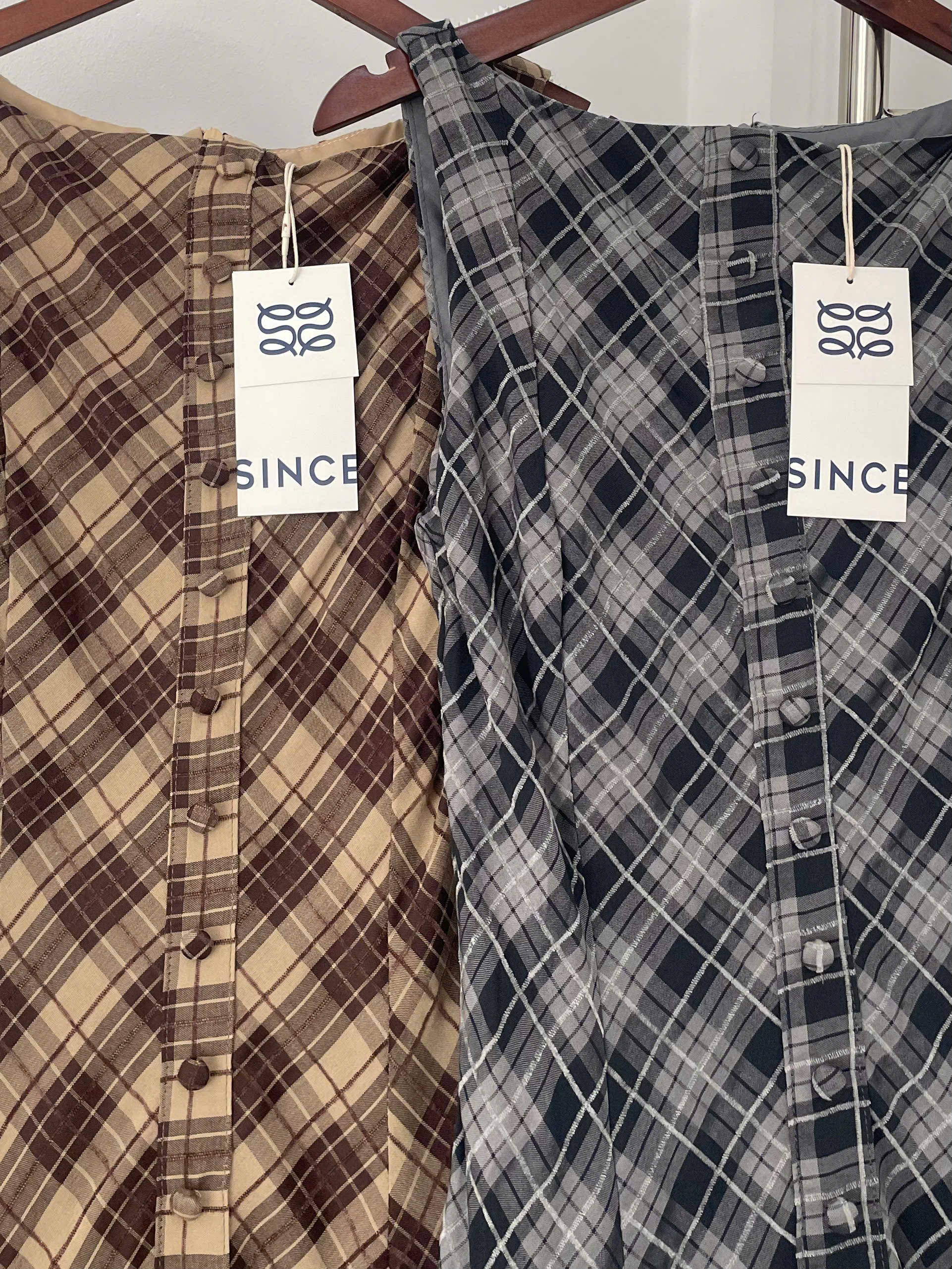 DAM SINCE_thumbnail_2